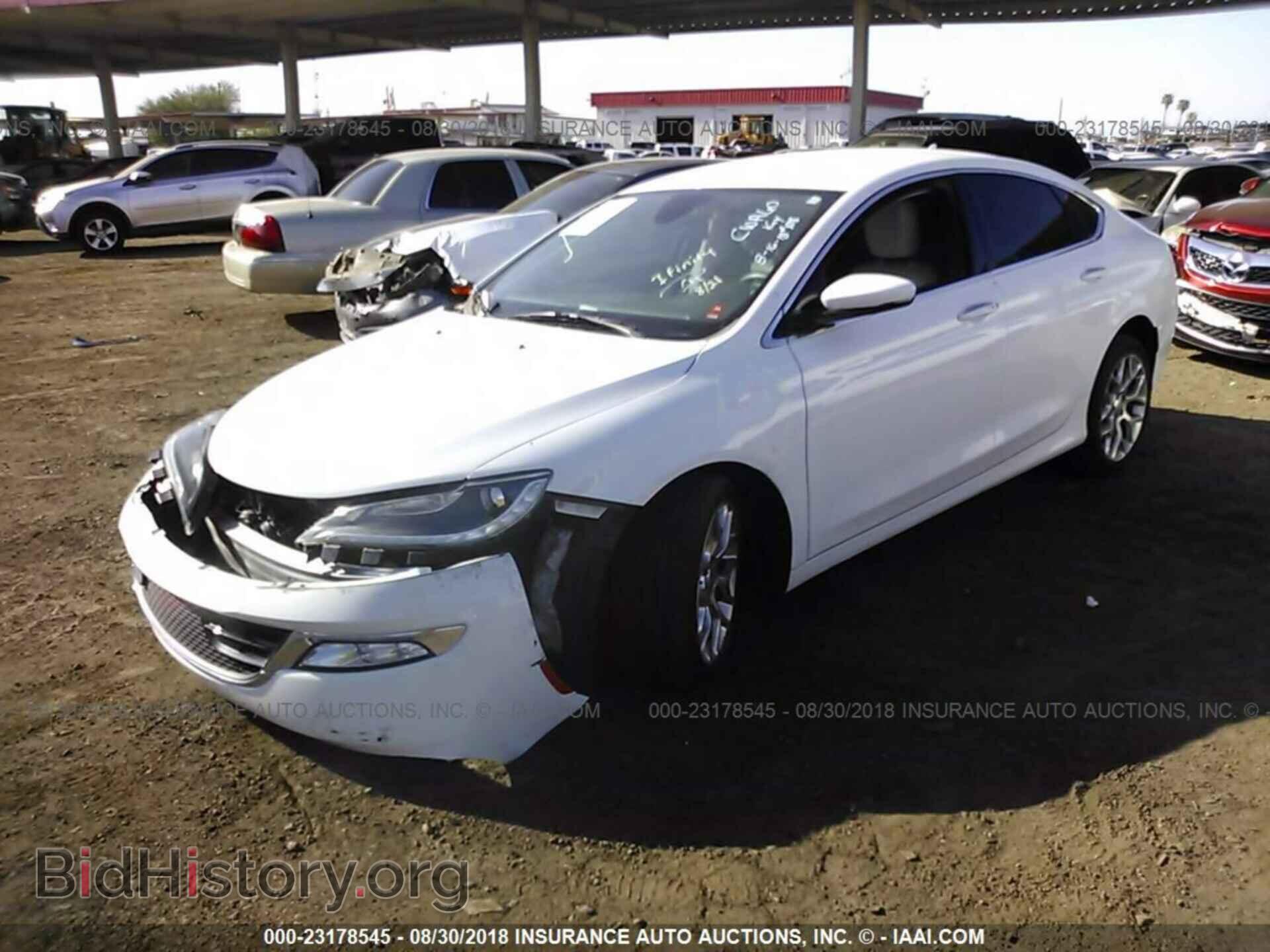 2016 Chrysler 200 - VIN: 1C3CCCCG9GN134750 - Photo 2