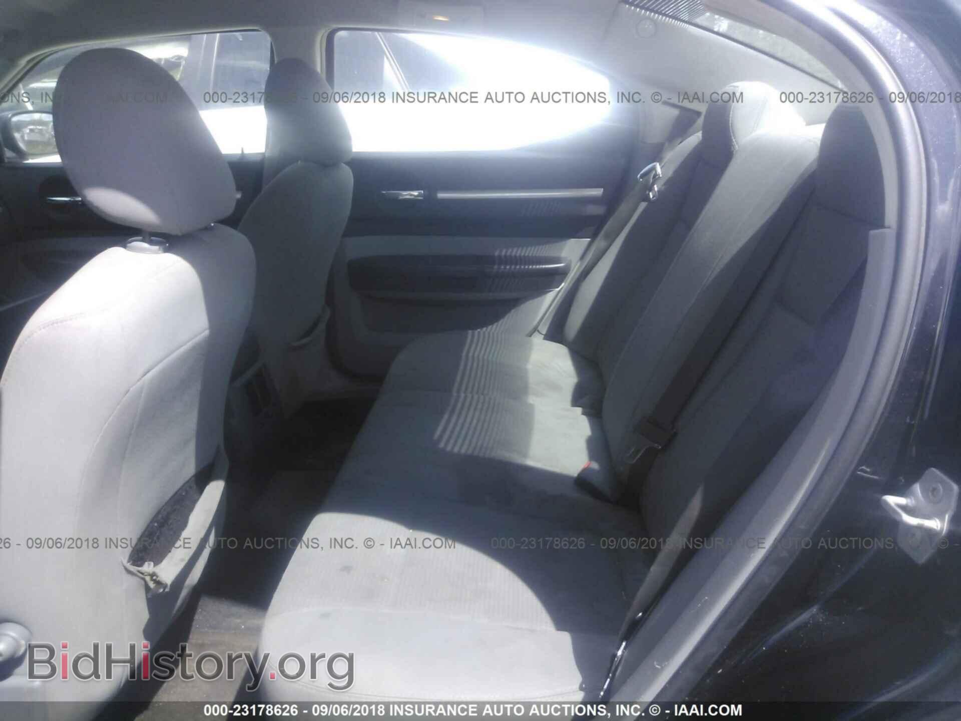 2010 DODGE CHARGER - VIN: 2B3CA4CD1AH217796 - Фото 8