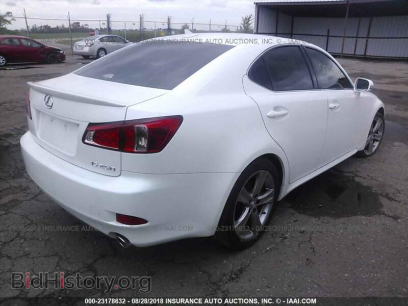 2012 Lexus IS (VIN JTHBF5C28C5179797) — фото 4 из 10