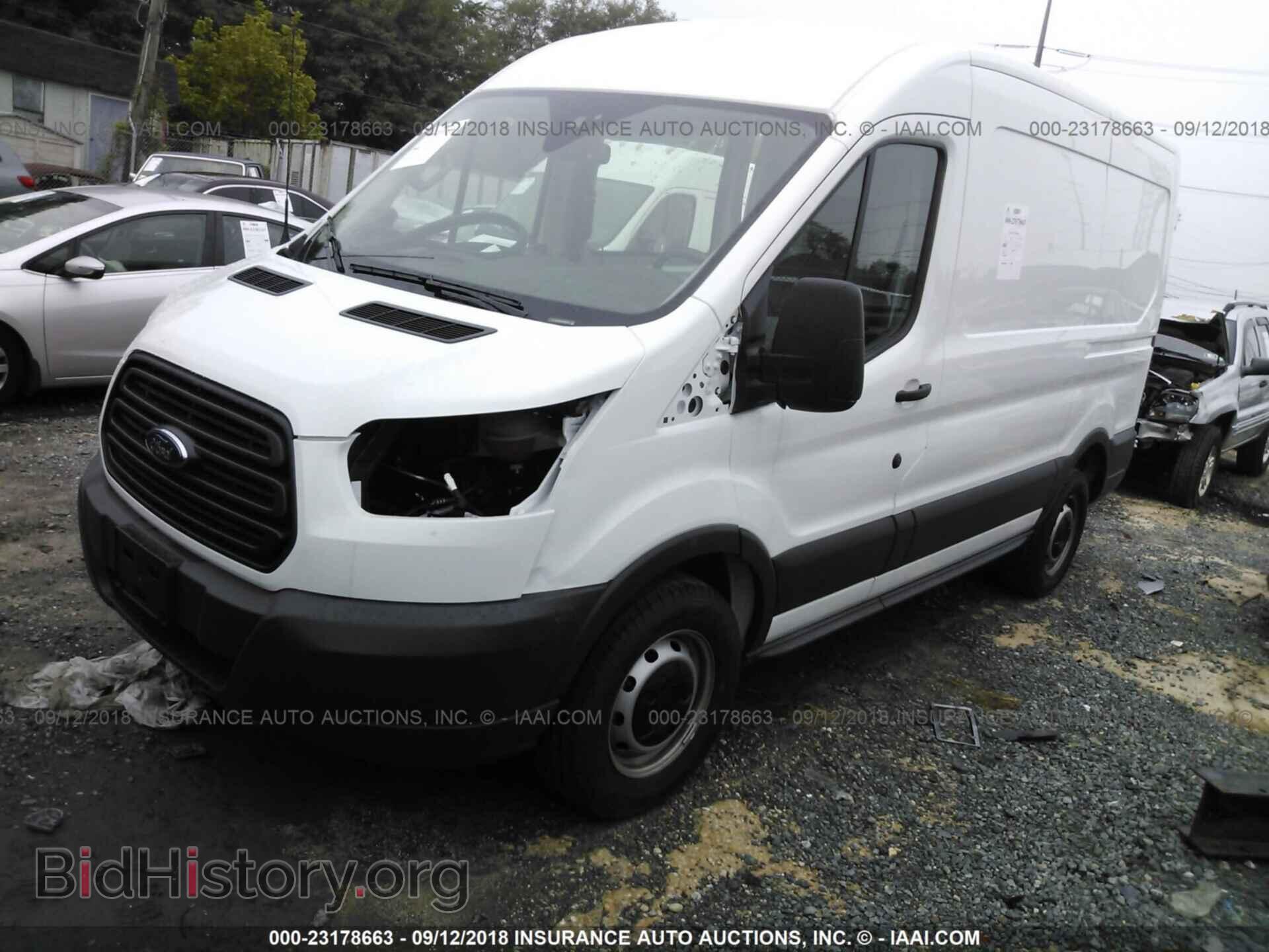 2018 Ford Transit - VIN: 1FTYR1CM9JKA32755 - Фото 2