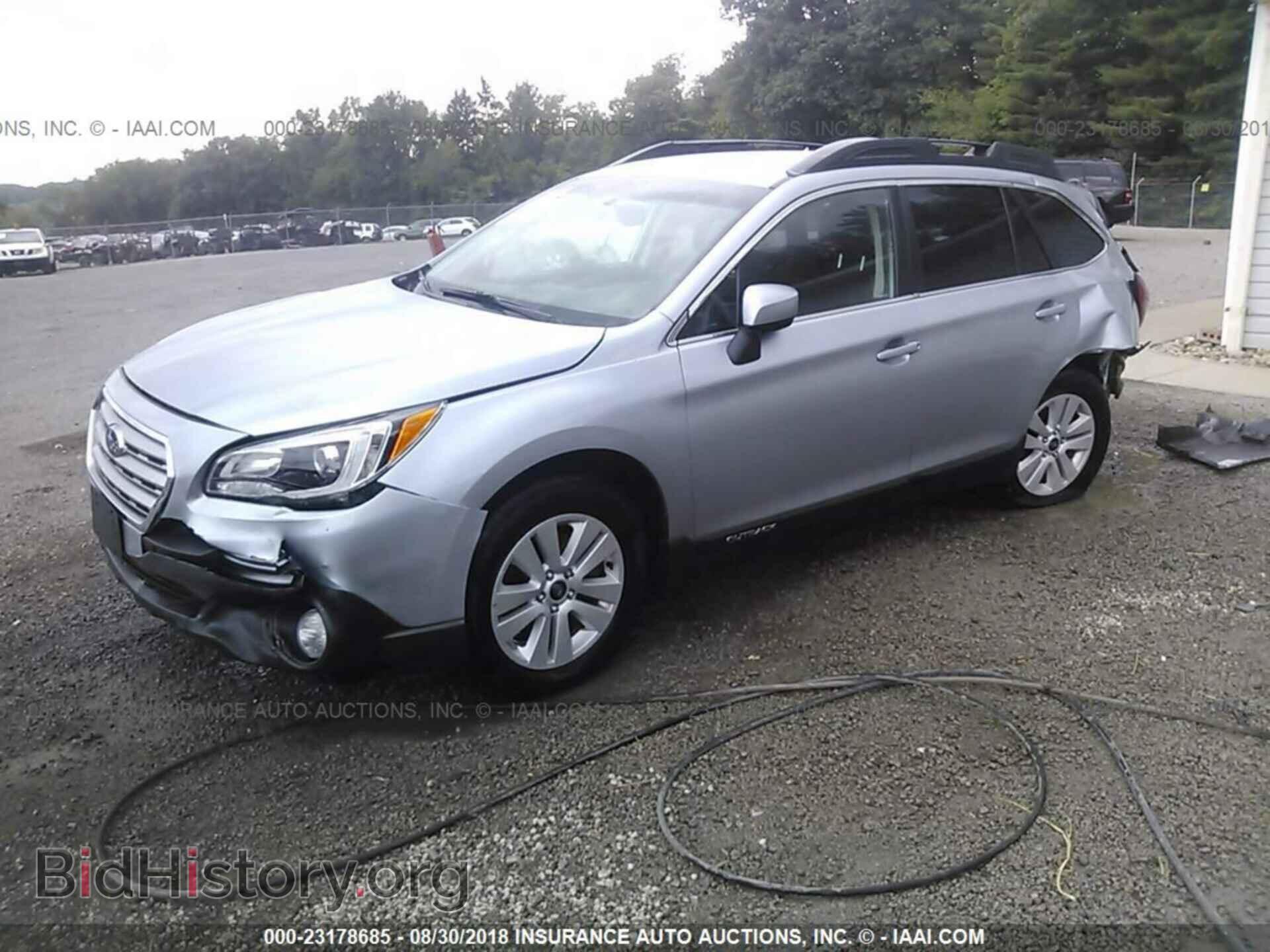 2015 Subaru Outback - VIN: 4S4BSBCC0F3352101 - Фото 2