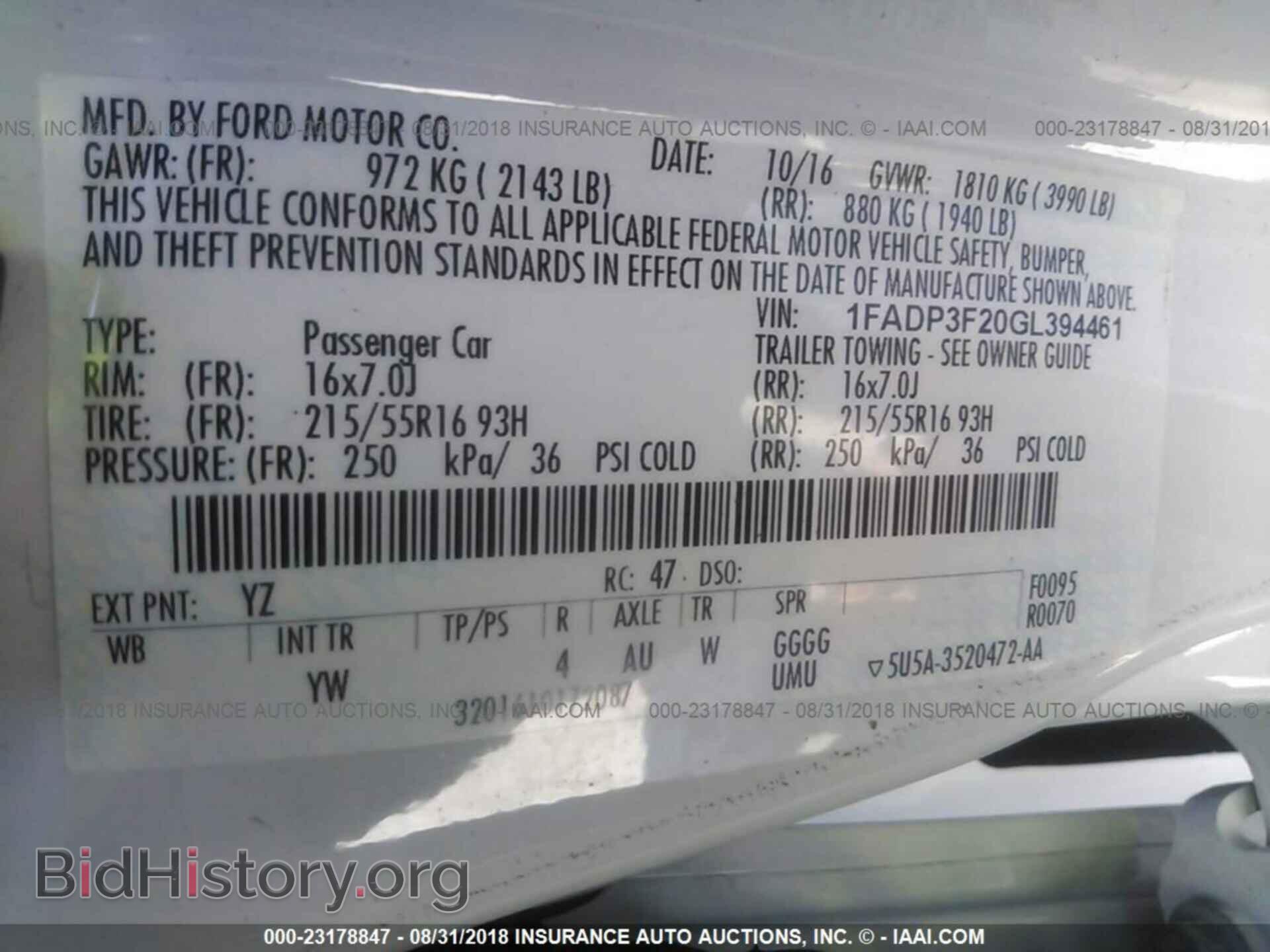 2016 Ford Focus - VIN: 1FADP3F20GL394461 - Photo 9
