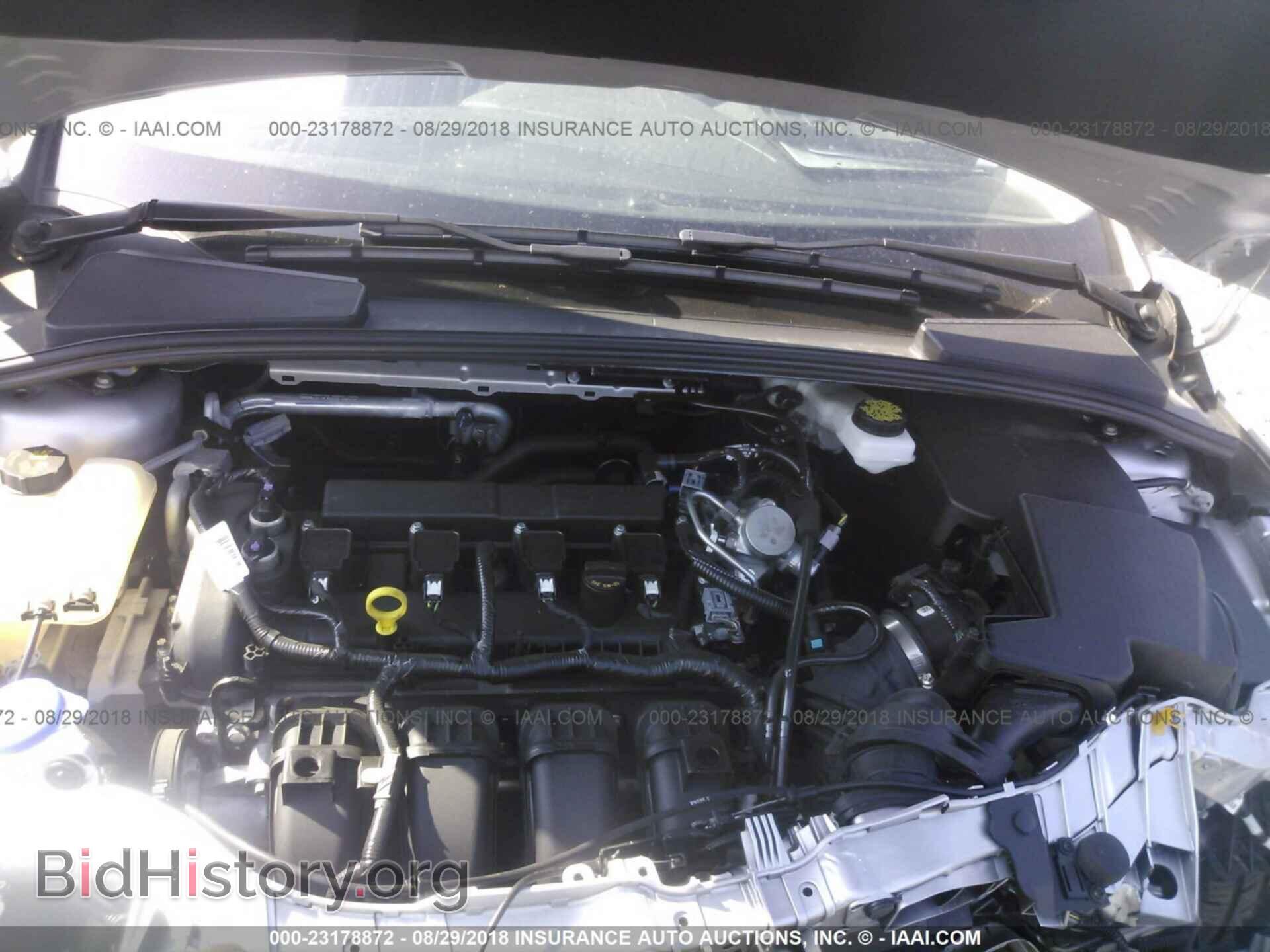 2017 Ford Focus - VIN: 1FADP3E24HL266016 - Photo 10