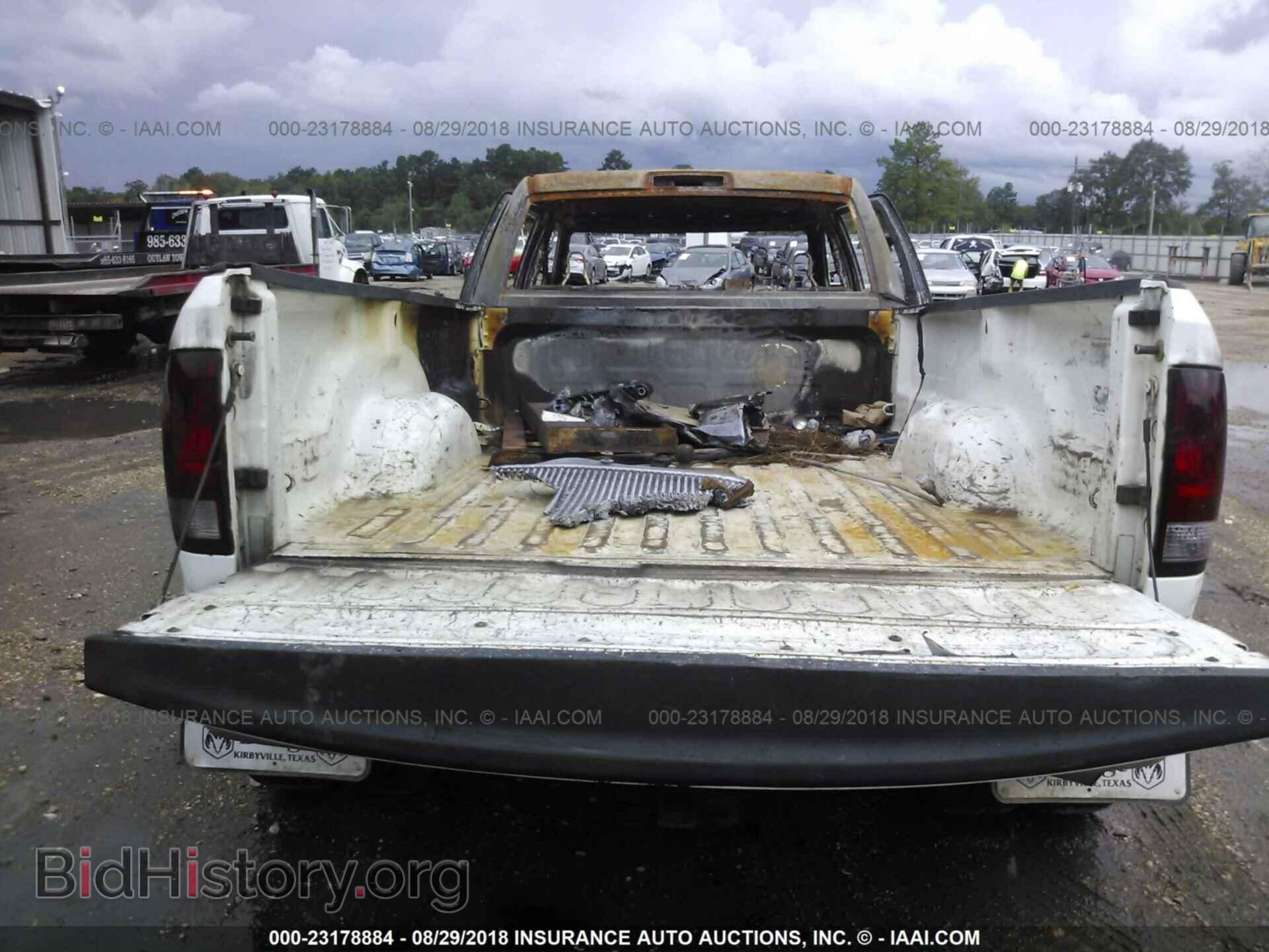 2012 Dodge Ram 3500 - VIN: 3C63DRGL8CG143792 - Фото 8