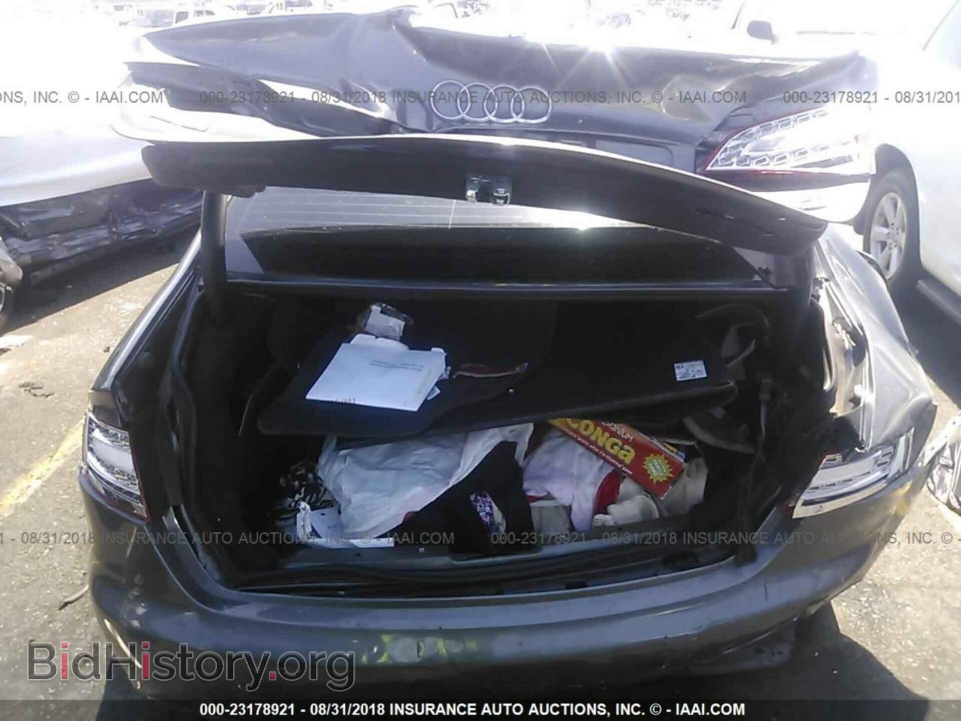 2012 Audi A4 - VIN: WAUBFAFL3CN013831 - Фото 6