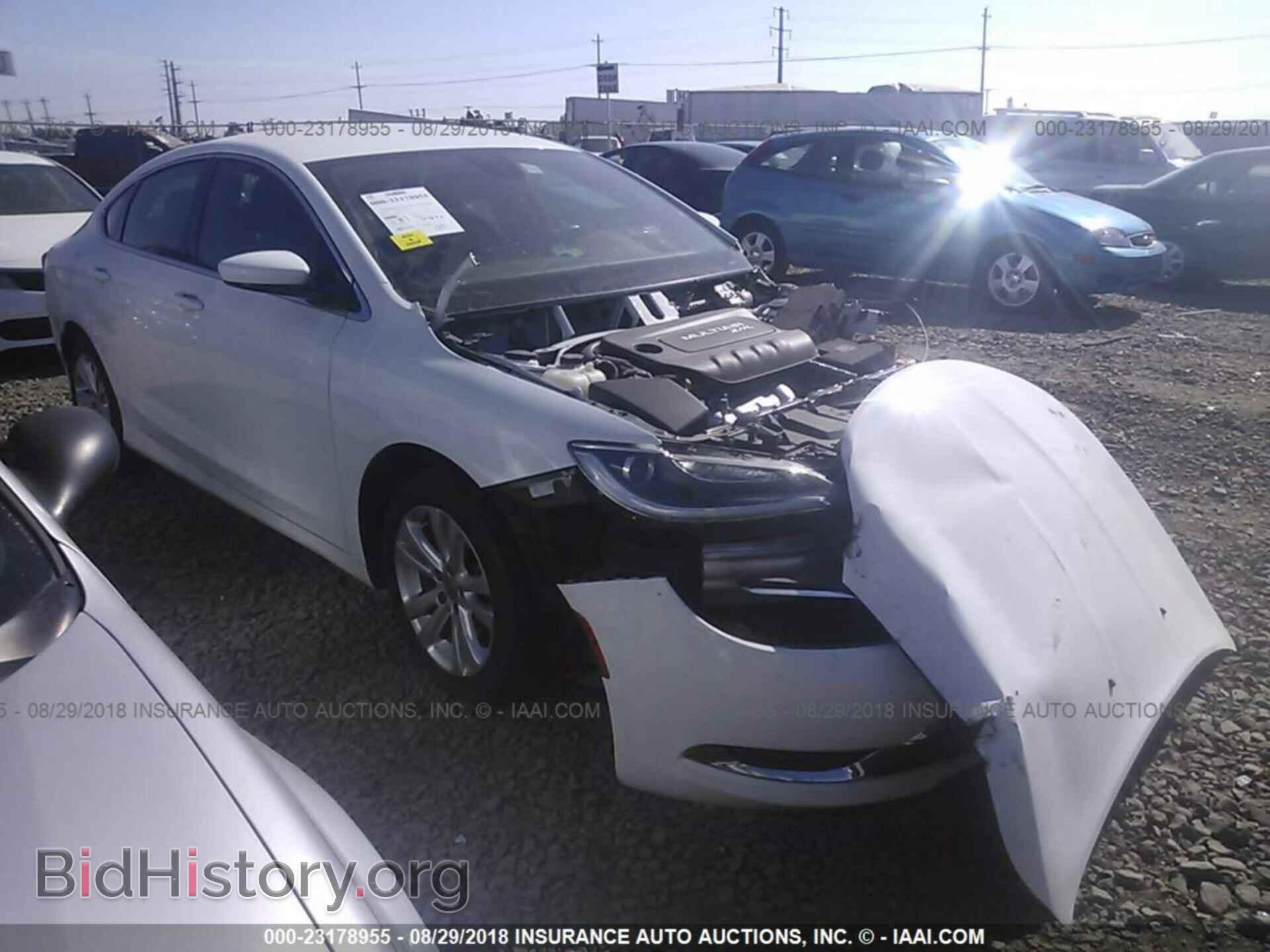 Photo 1C3CCCAB6GN120182 - Chrysler 200 2016
