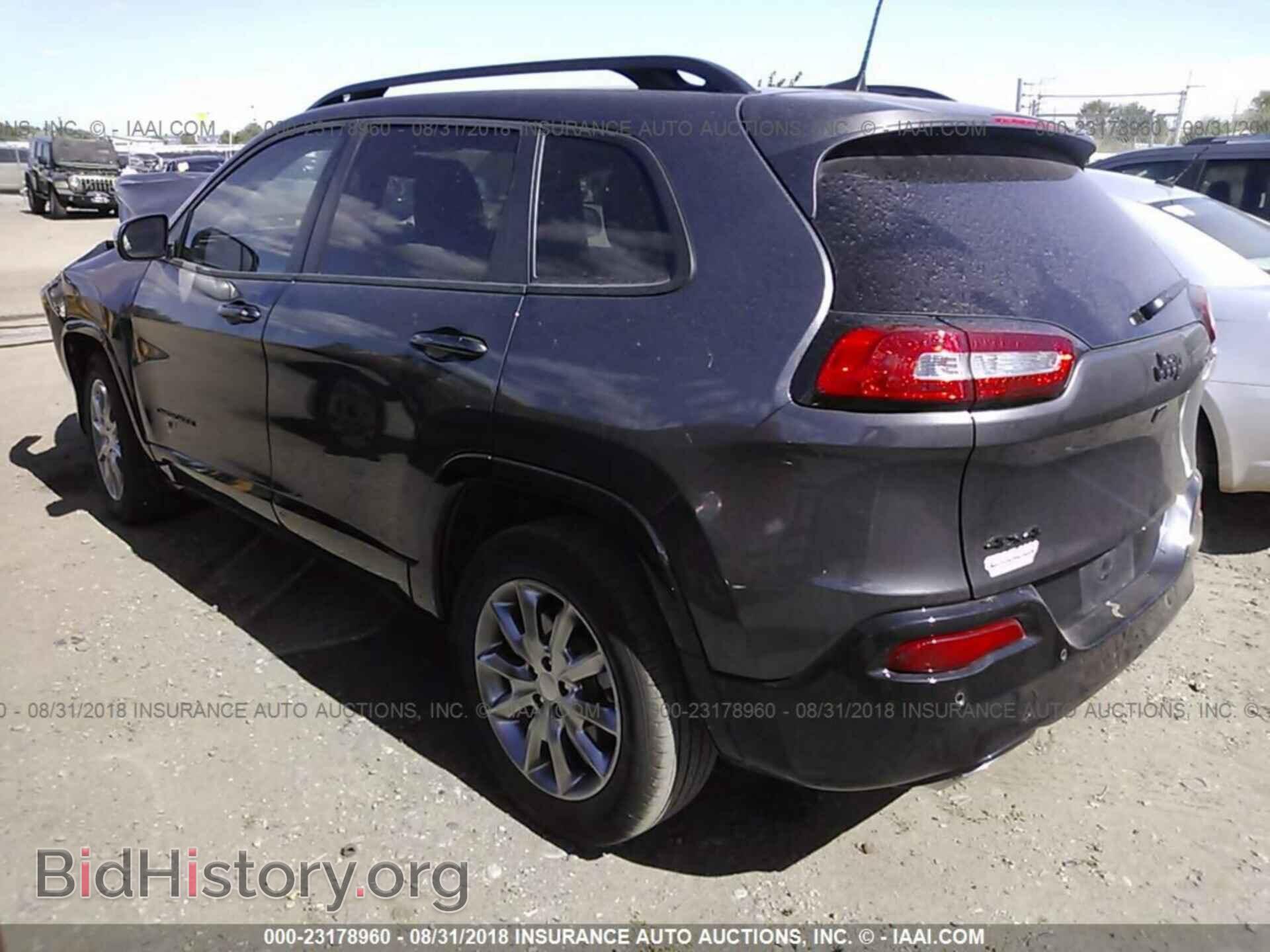 2018 Jeep Cherokee - VIN: 1C4PJMCX1JD599528 - Фото 3