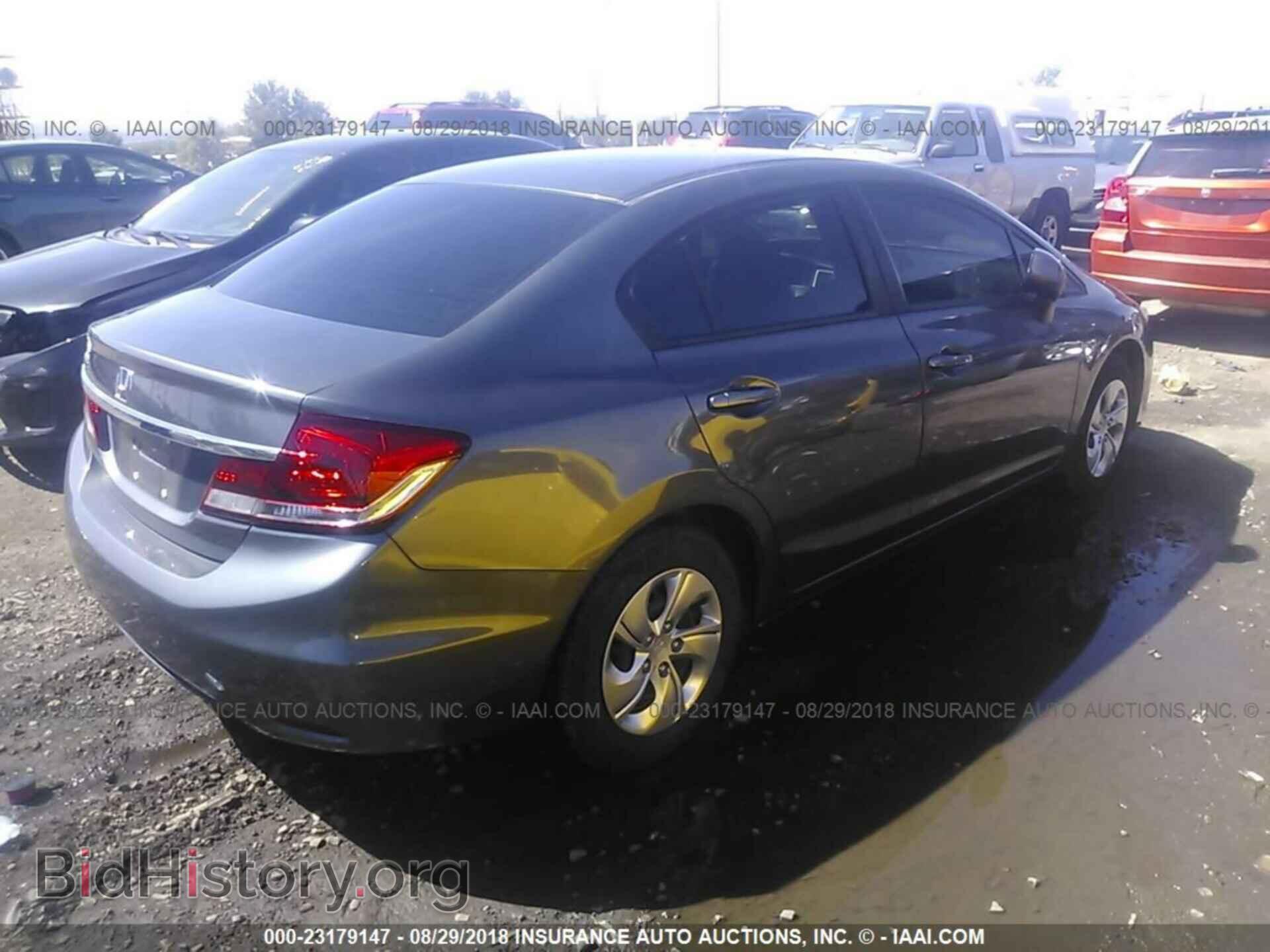 2013 Honda Civic - VIN: 2HGFB2F58DH302156 - Фото 4