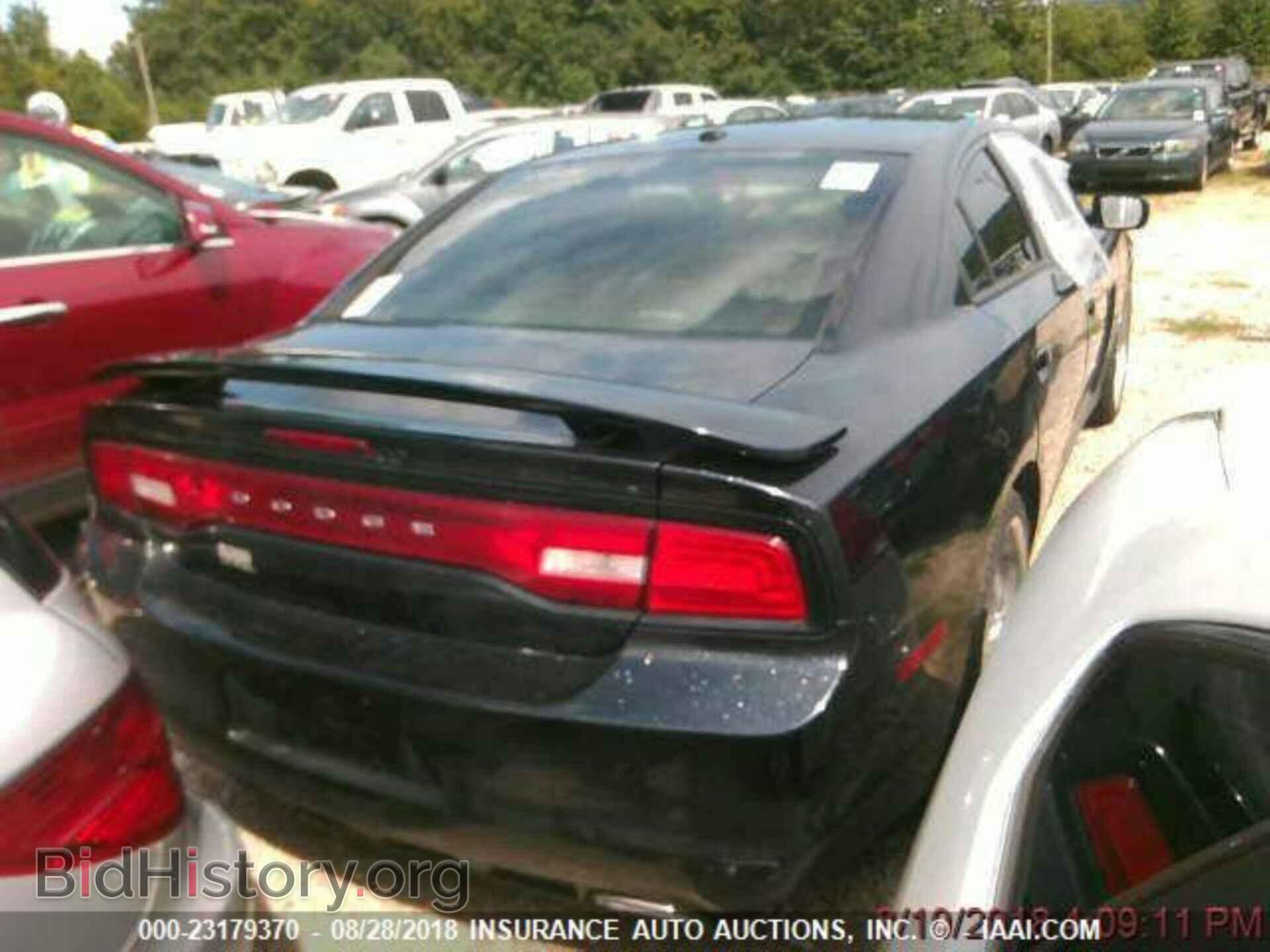 2012 Dodge Charger - VIN: 2C3CDXHG3CH239302 - Фото 2