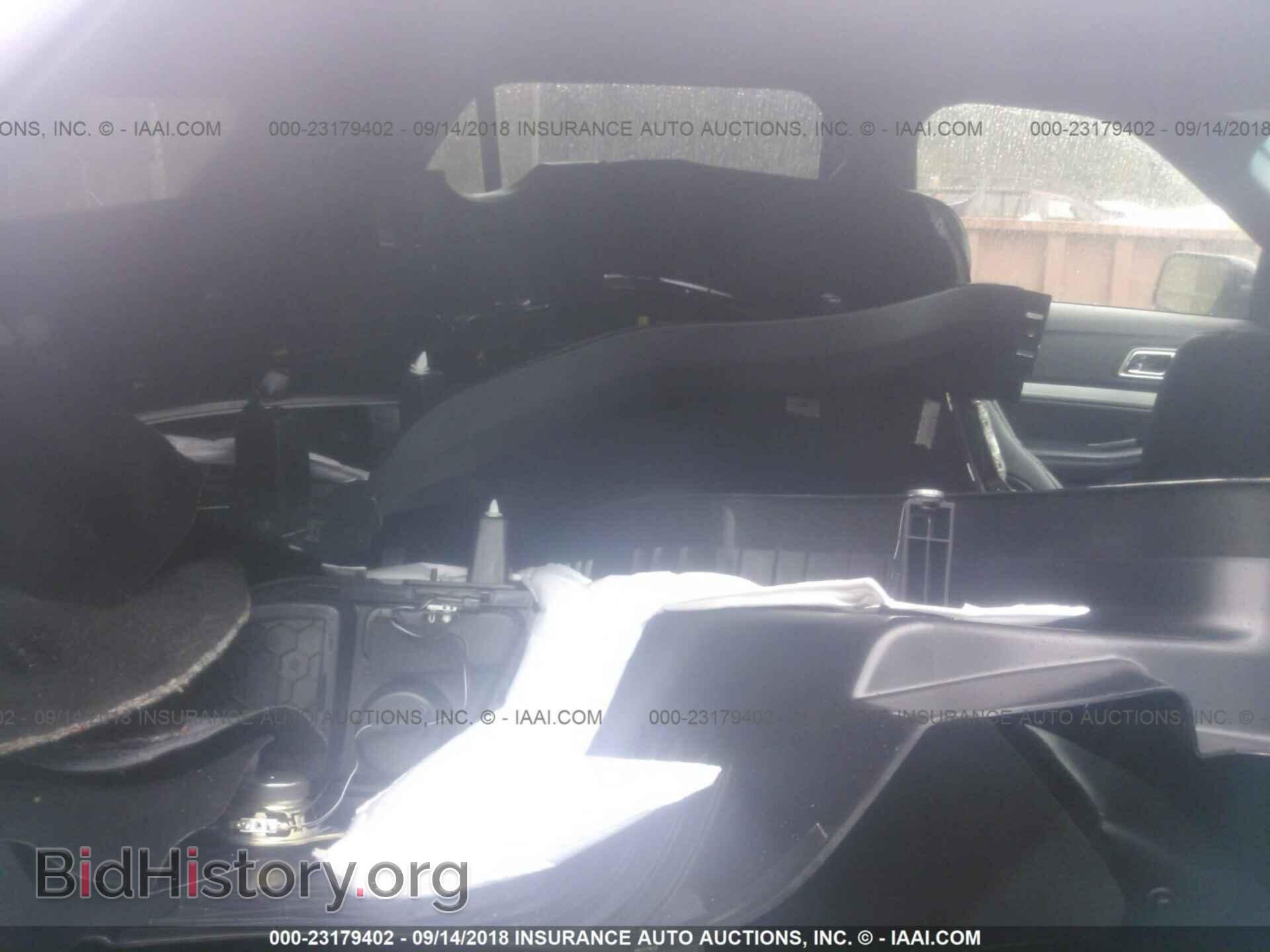 2017 Ford Explorer - VIN: 1FM5K8D84HGB19750 - Фото 8