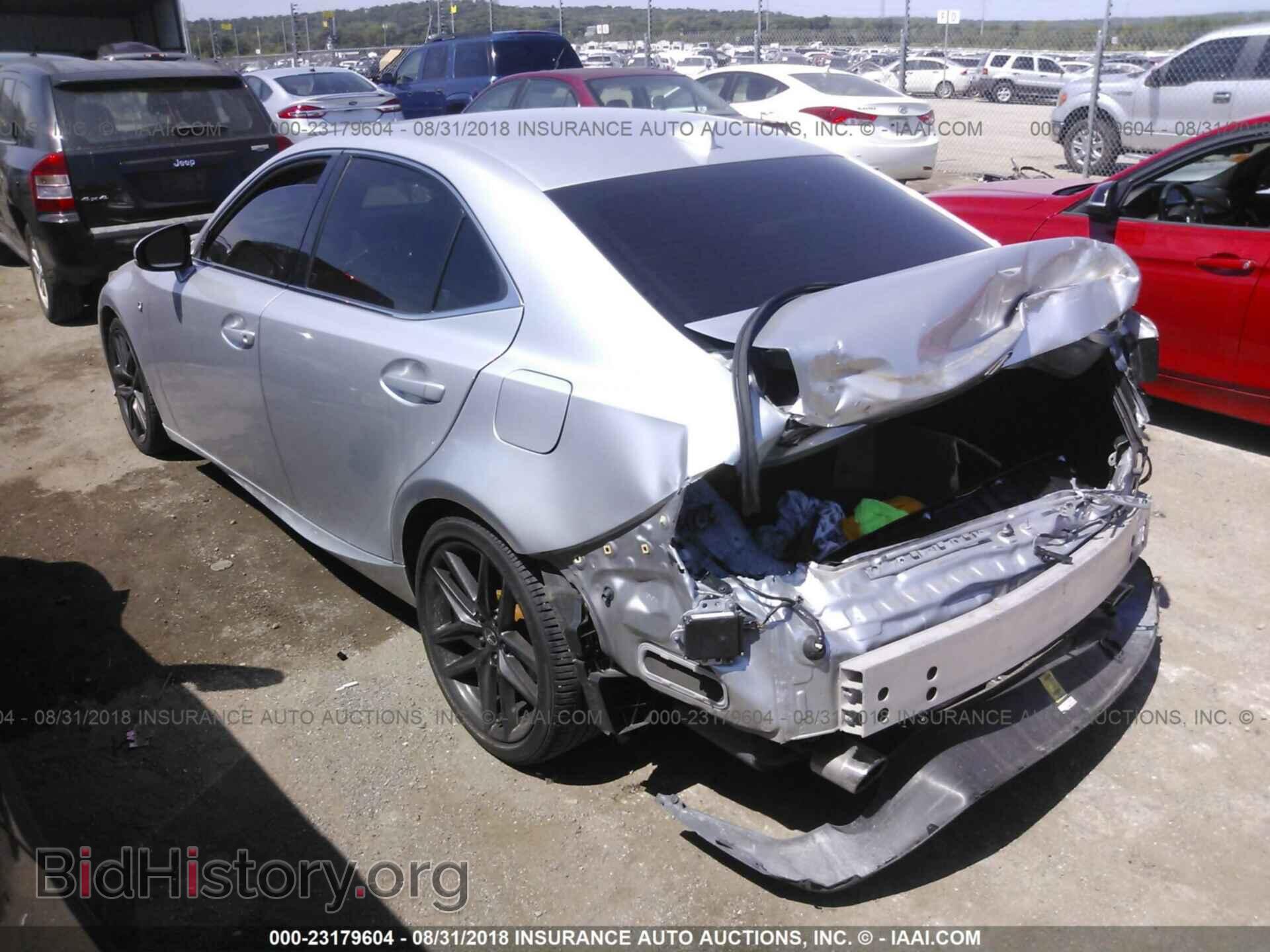 2015 Lexus Is - VIN: JTHCF1D24F5023126 - Photo 3
