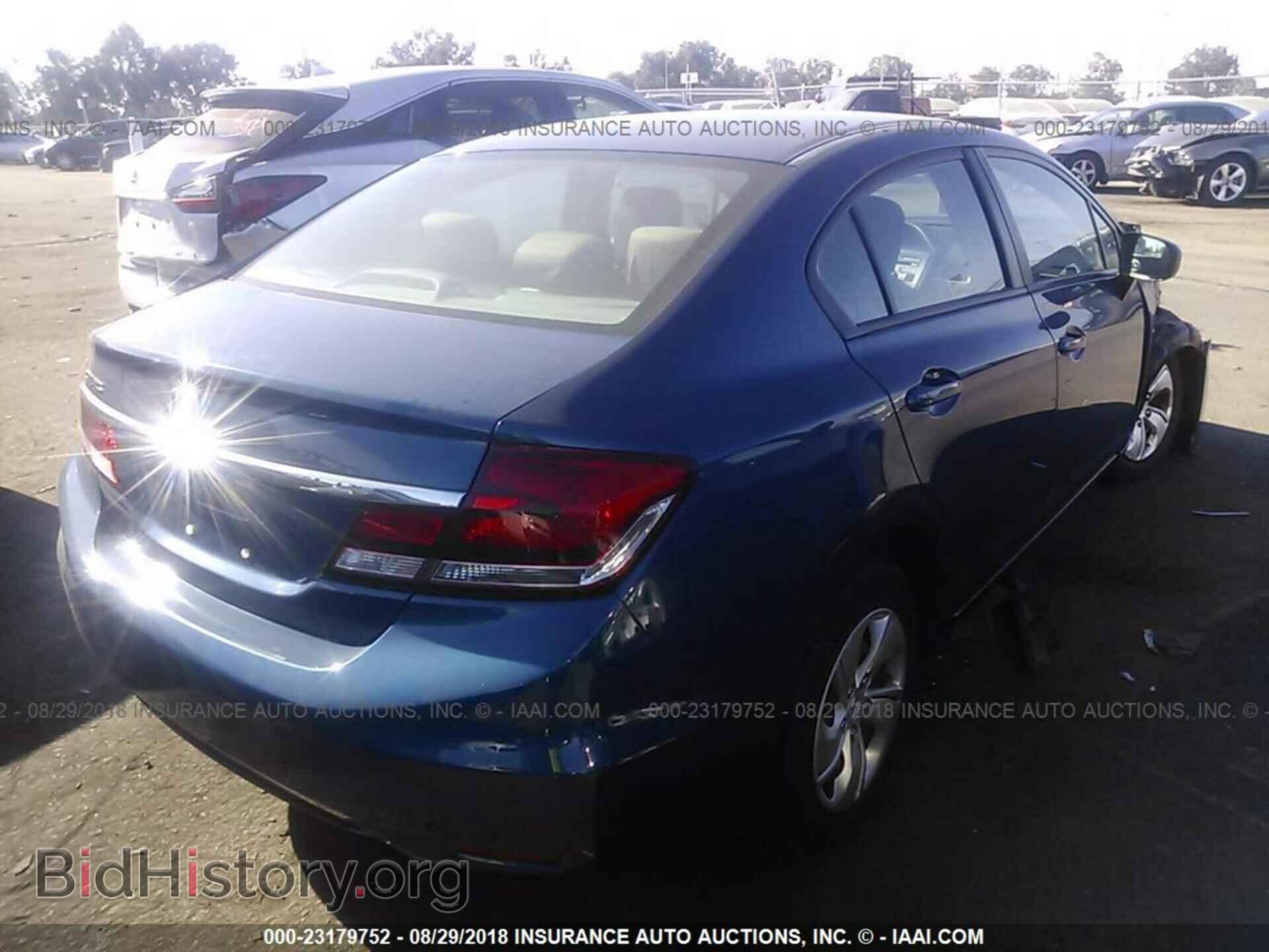 2014 Honda Civic - VIN: 19XFB2F5XEE261430 - Photo 4