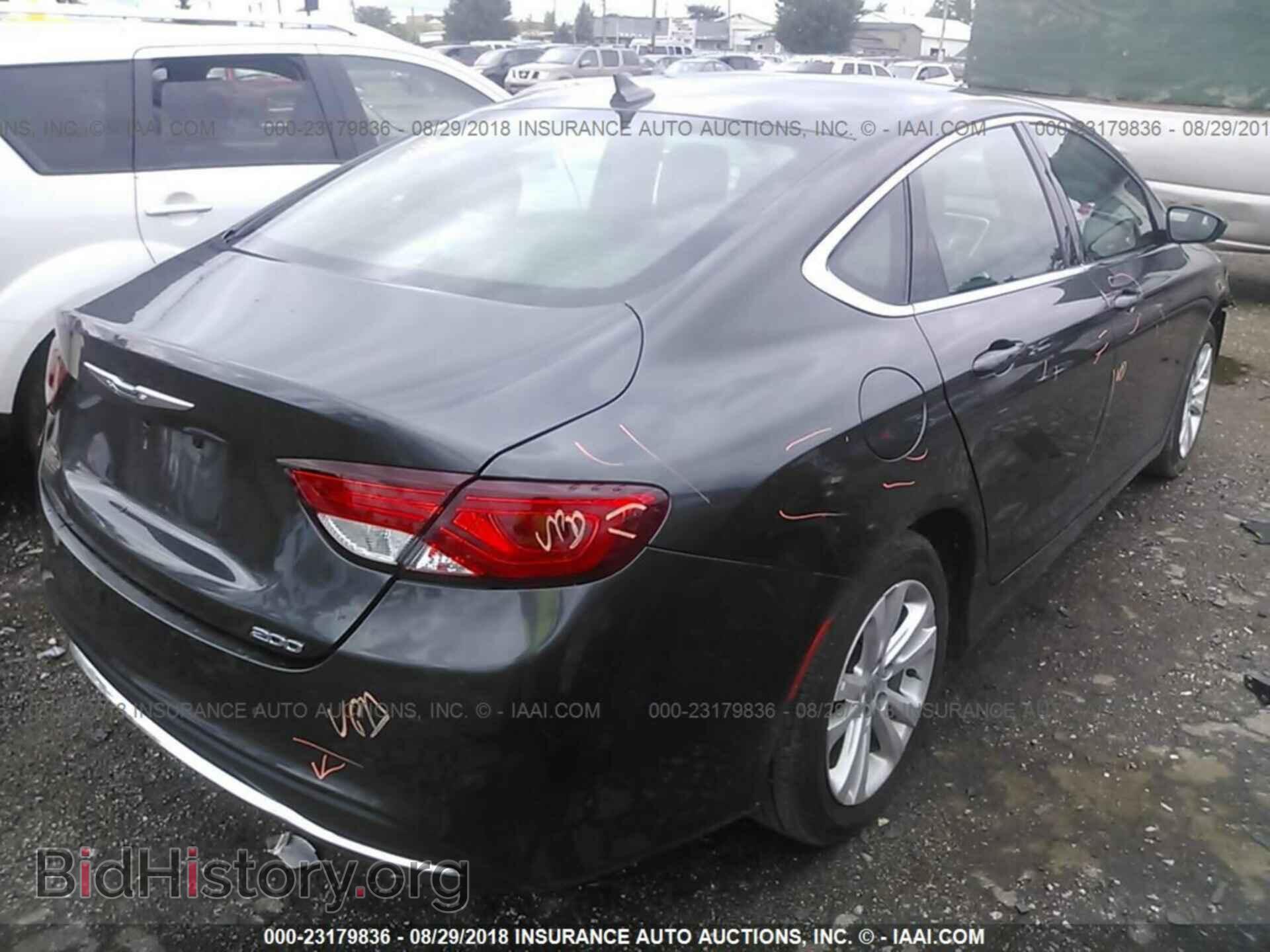 2017 Chrysler 200 - VIN: 1C3CCCAB3HN509542 - Фото 4