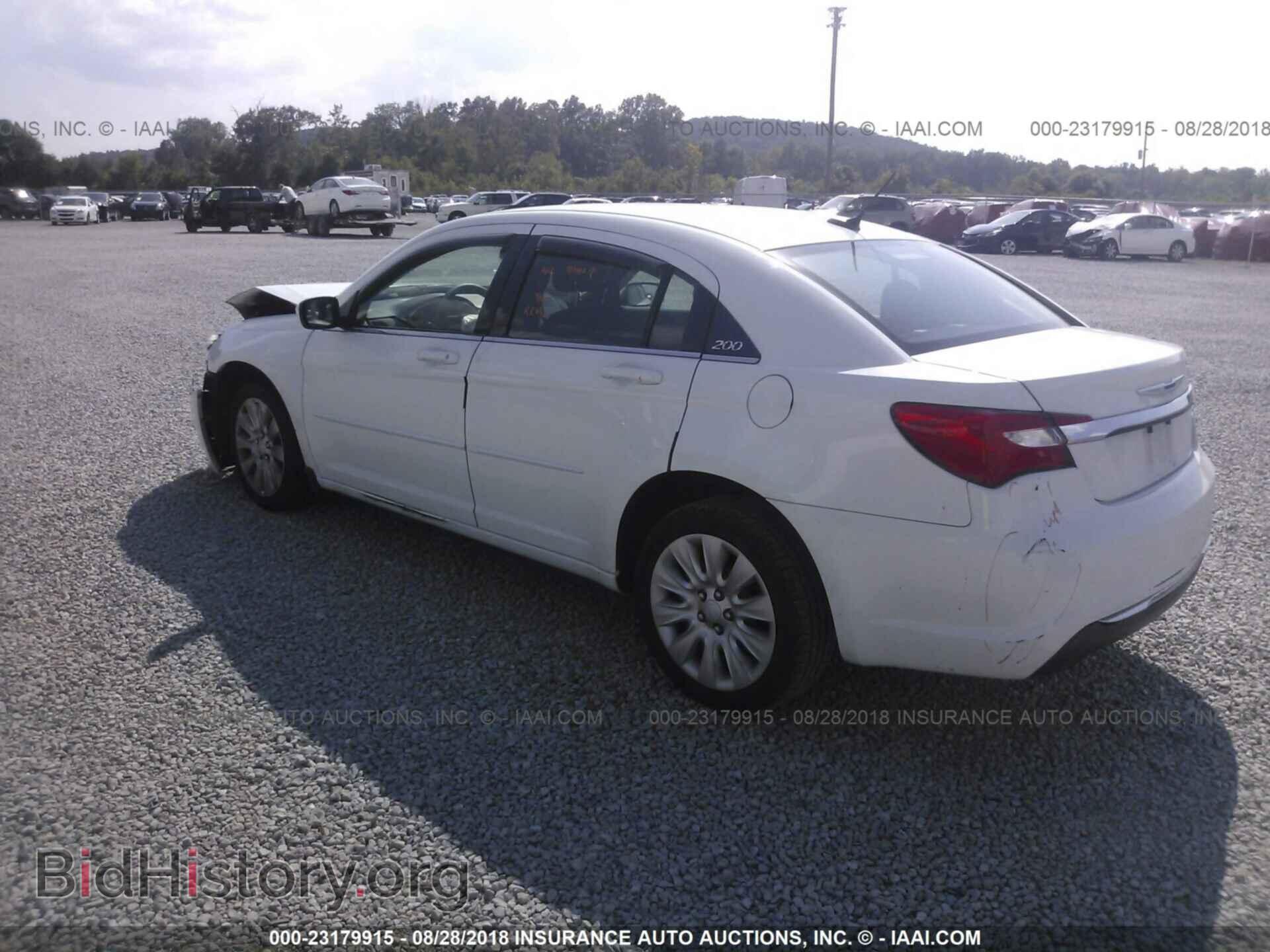2012 Chrysler 200 - VIN: 1C3CCBAB3CN244561 - Фото 3