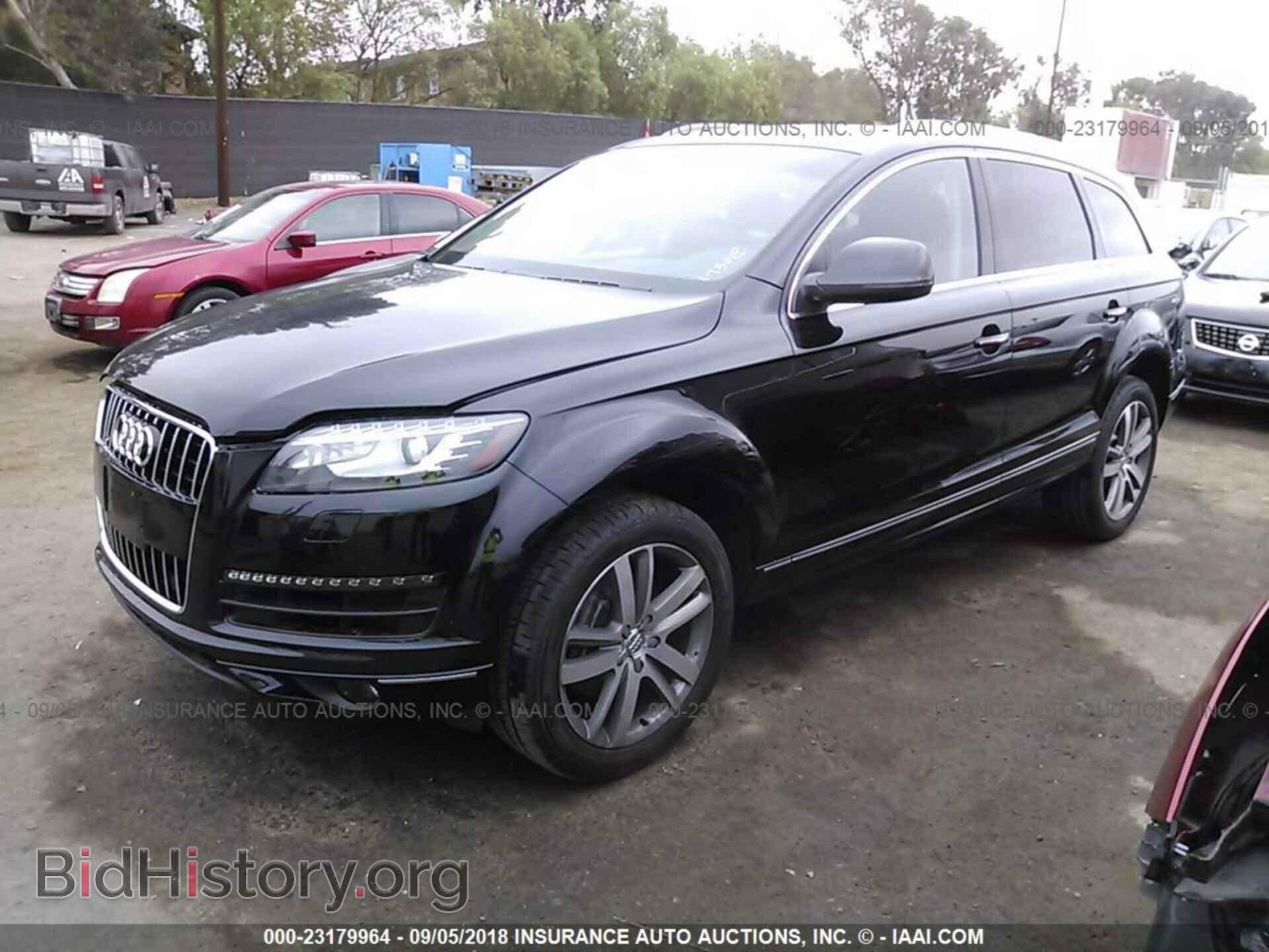 2015 Audi Q7 - VIN: WA1LGAFEXFD010838 - Фото 2