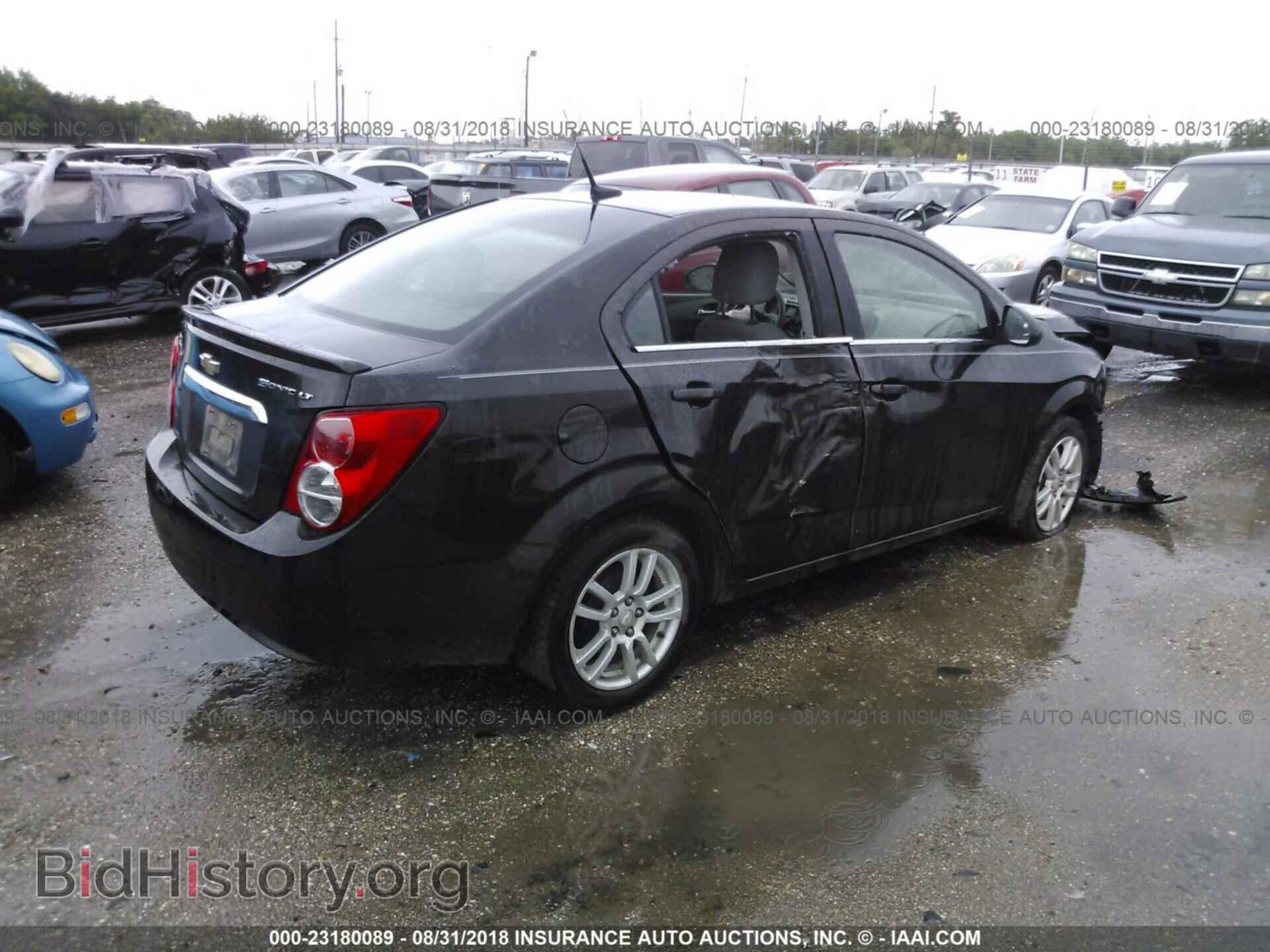 2014 Chevrolet Sonic - VIN: 1G1JC5SH7E4165175 - Фото 4