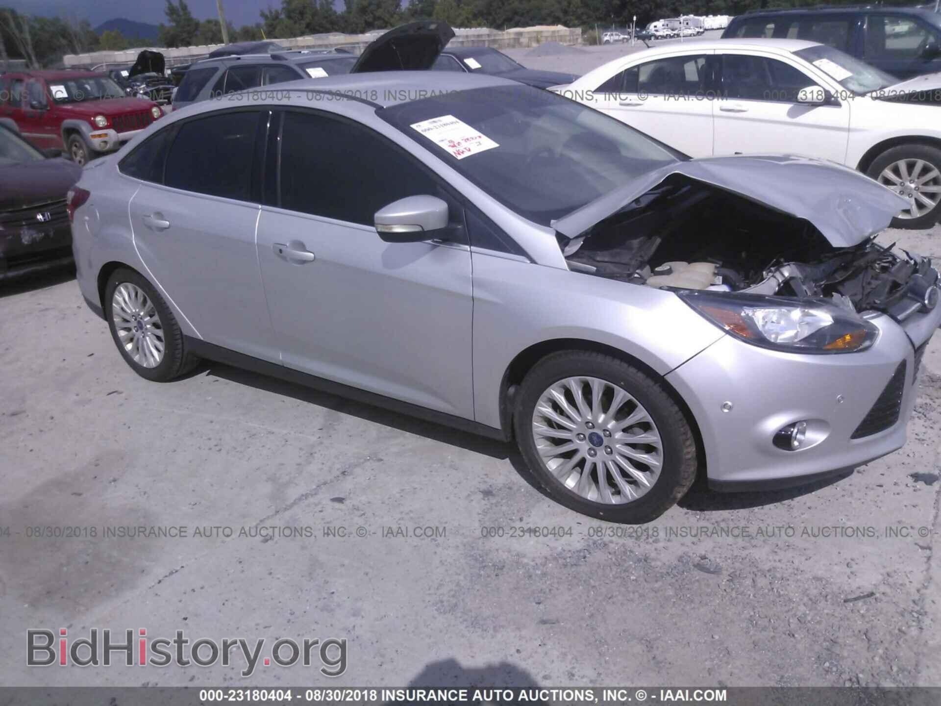 Photo 1FAHP3J2XCL480198 - Ford Focus 2012
