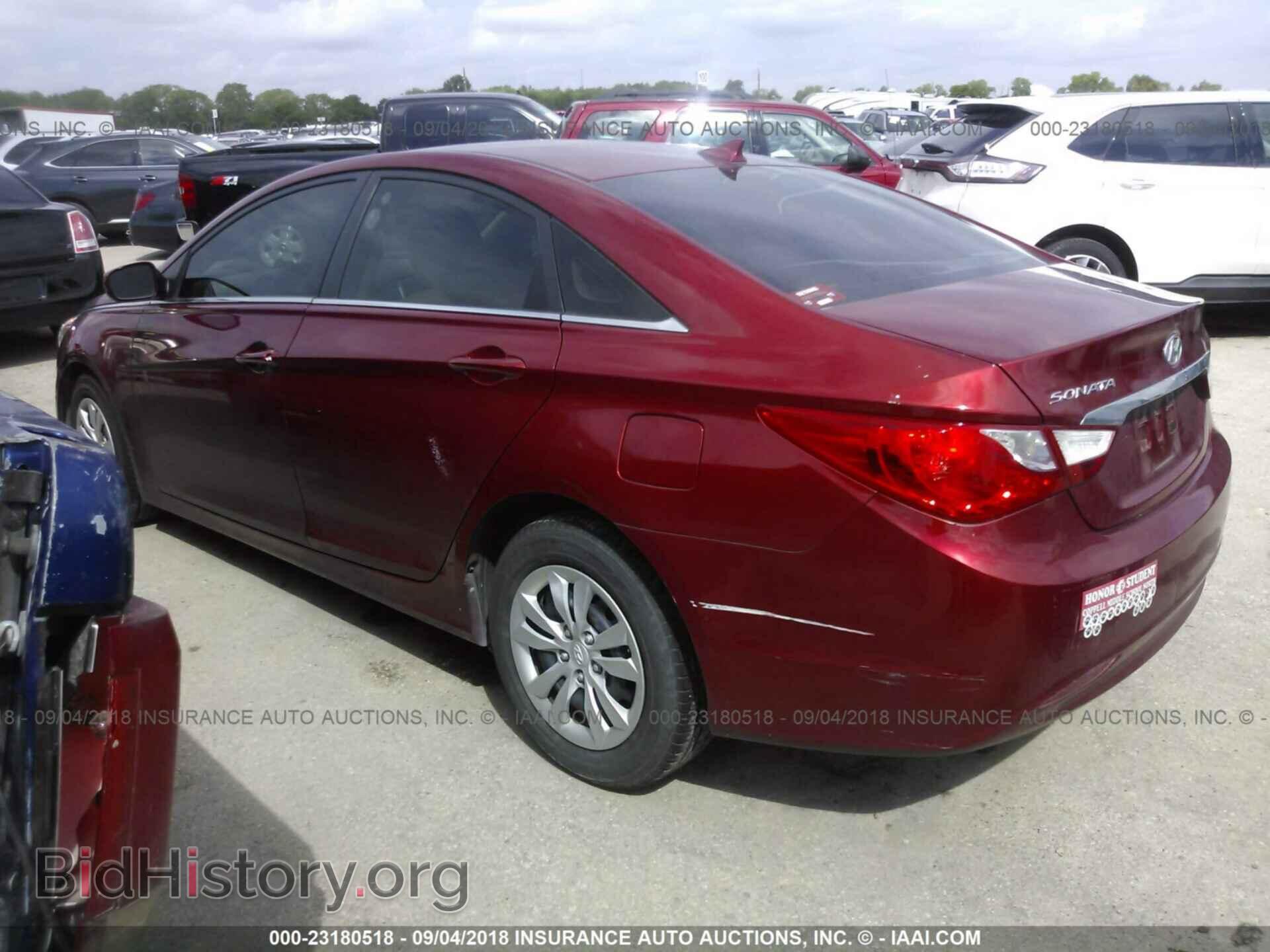 2012 Hyundai Sonata - VIN: 5NPEB4AC2CH502192 - Photo 3
