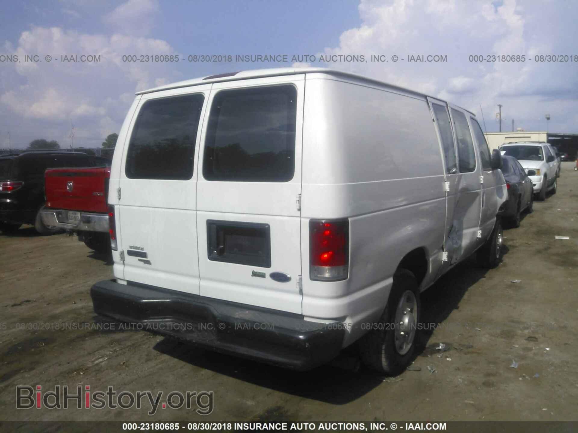 2014 Ford Econoline - VIN: 1FTNE1EL4EDA03029 - Photo 4