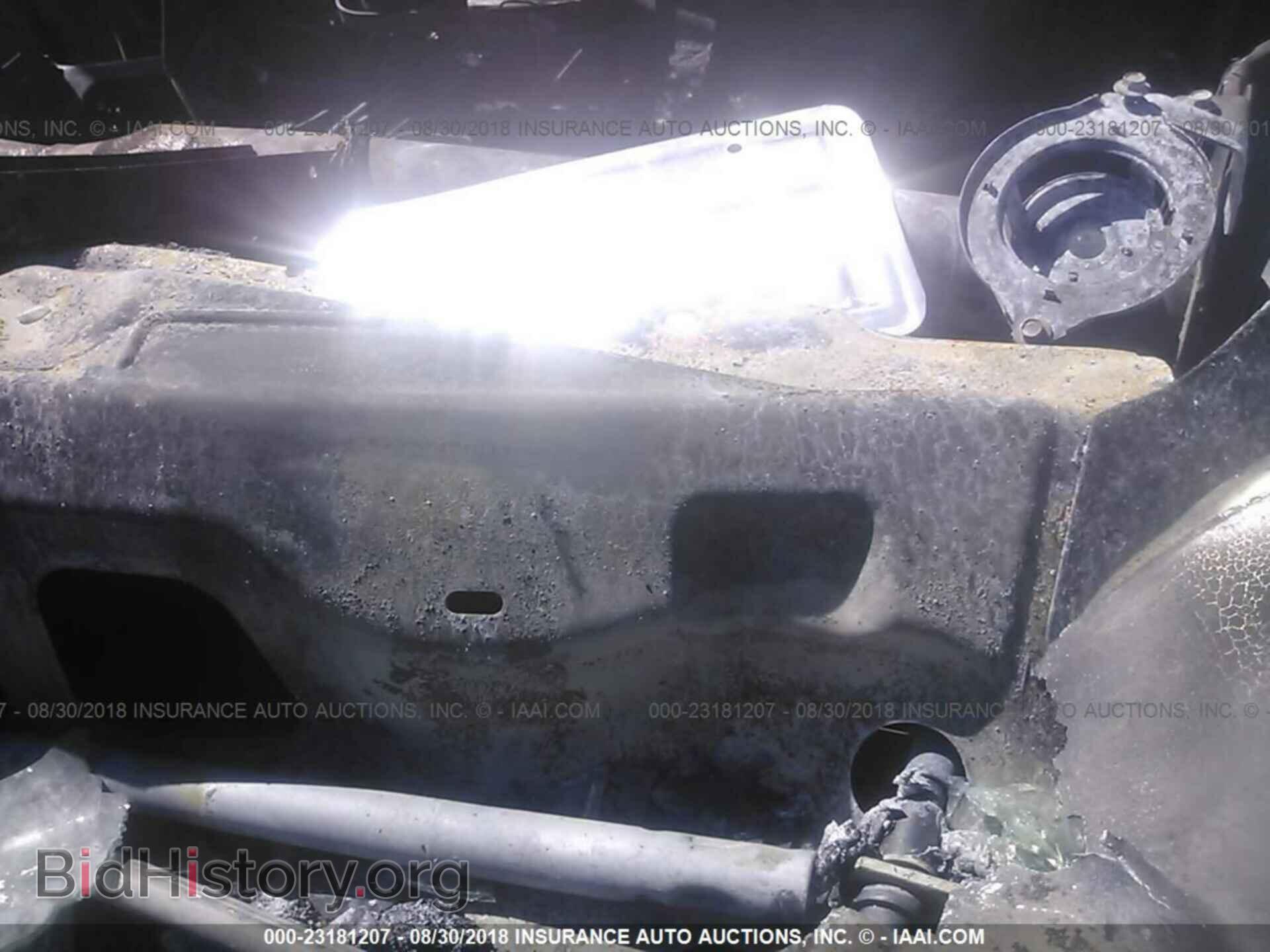 2012 Dodge Ram 1500 - VIN: 1C6RD7LT6CS124218 - Фото 9