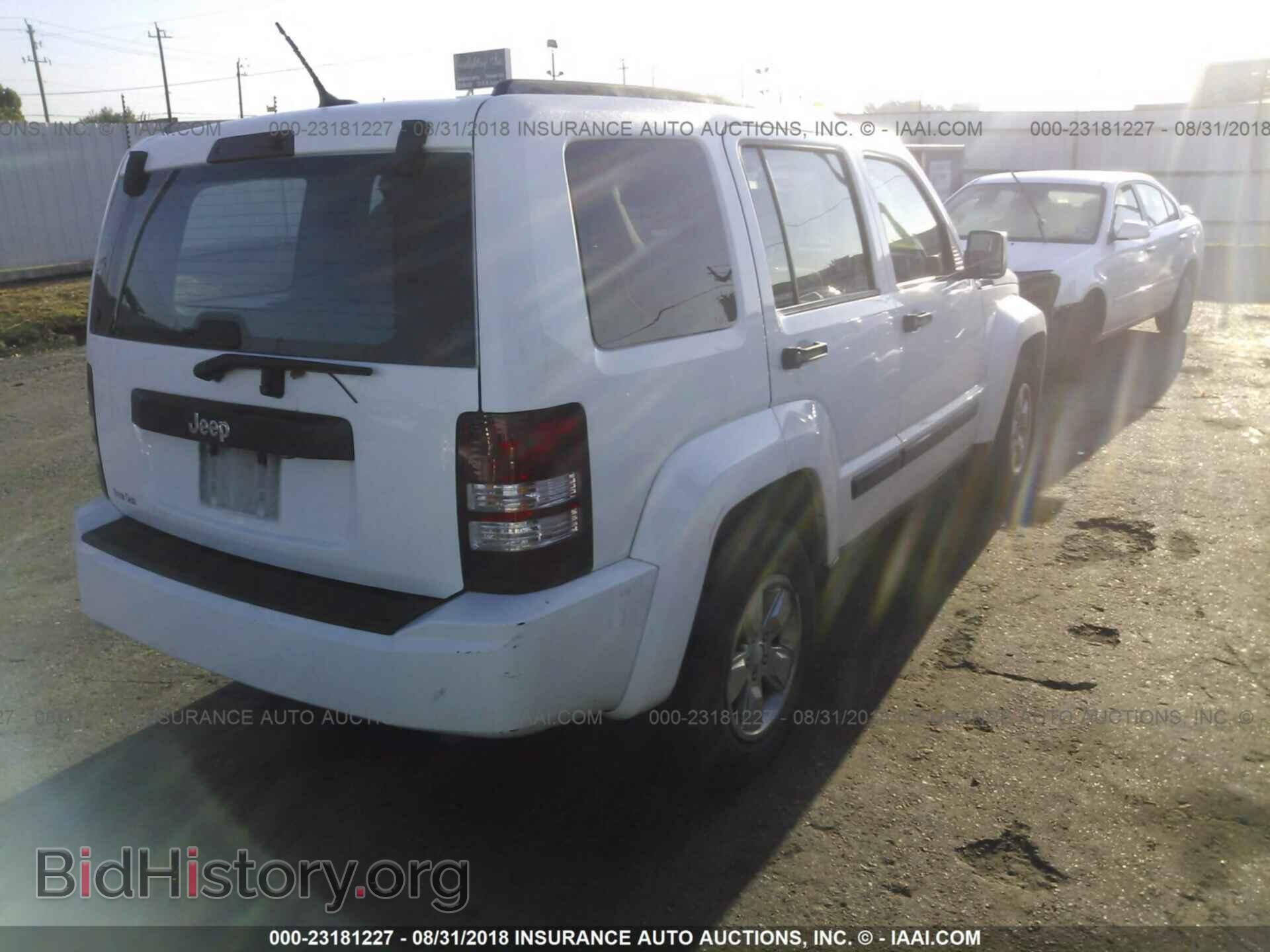 2012 Jeep Liberty - VIN: 1C4PJLAK9CW102993 - Фото 4