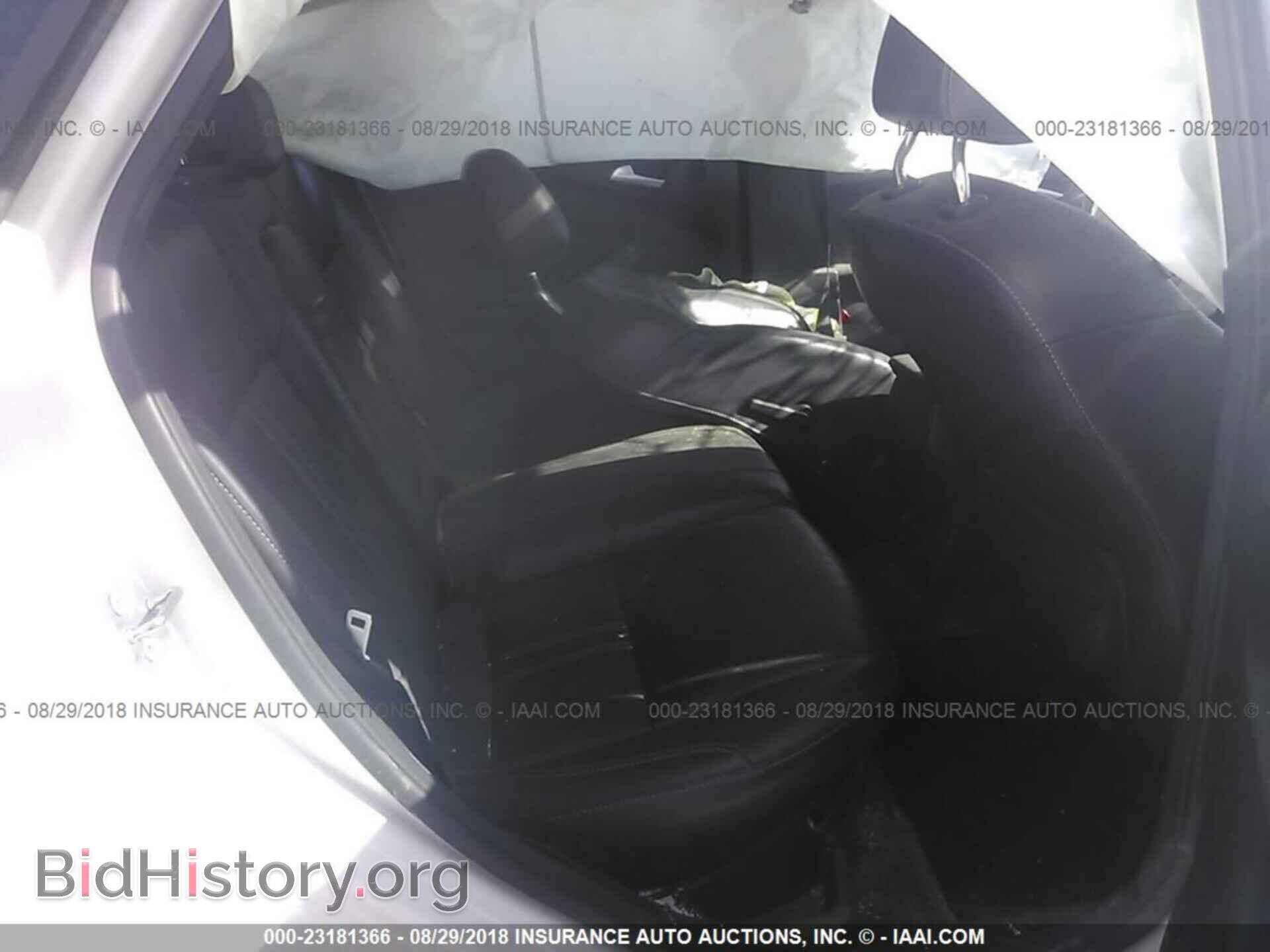 2012 Ford Focus - VIN: 1FAHP3N2XCL130841 - Photo 8