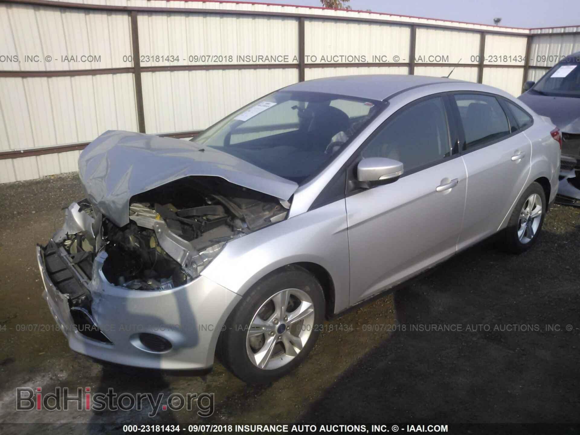 2013 Ford Focus - VIN: 1FADP3F29DL184937 - Photo 2