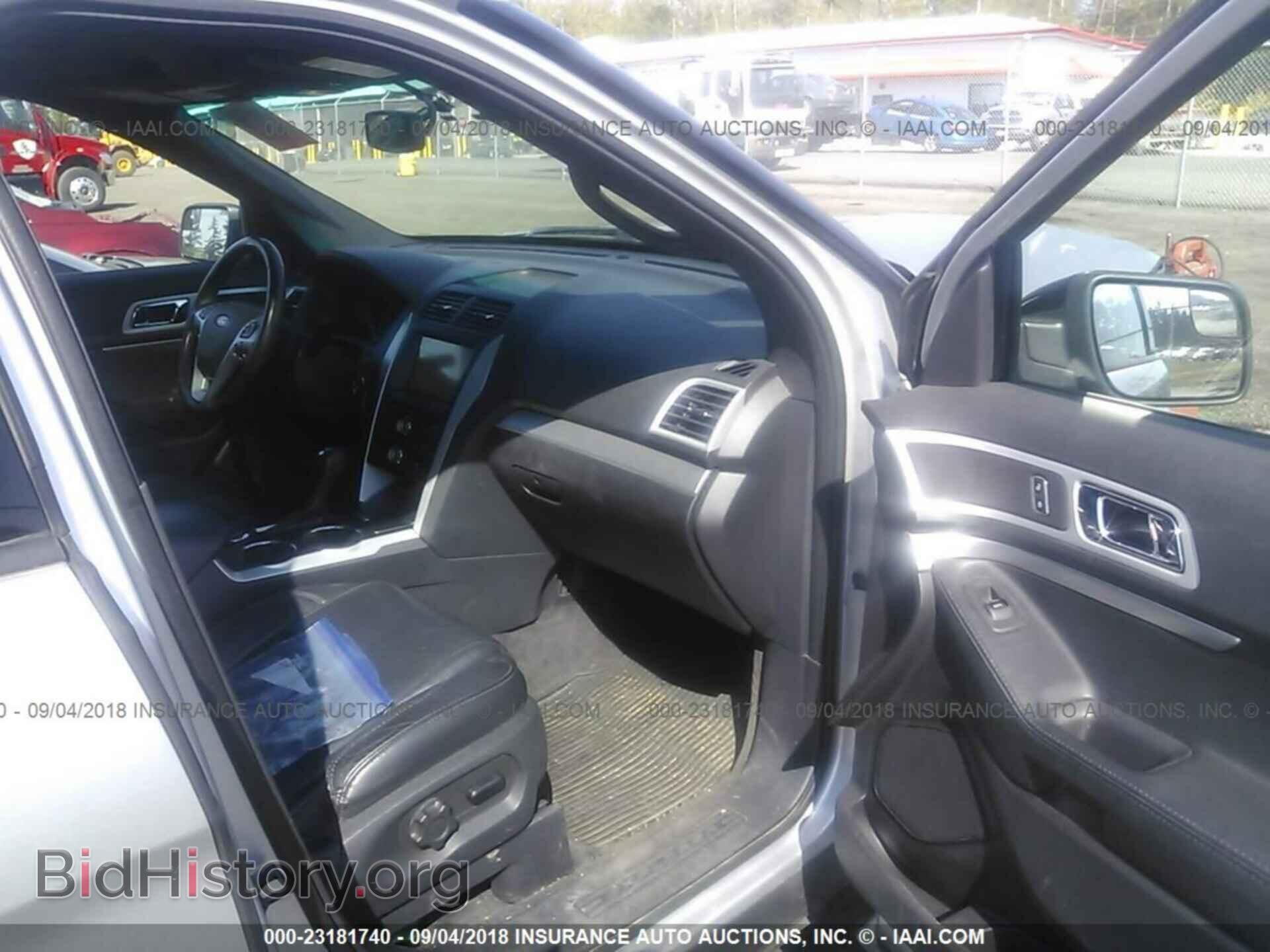 2011 Ford Explorer - VIN: 1FMHK8D84BGA26019 - Фото 5