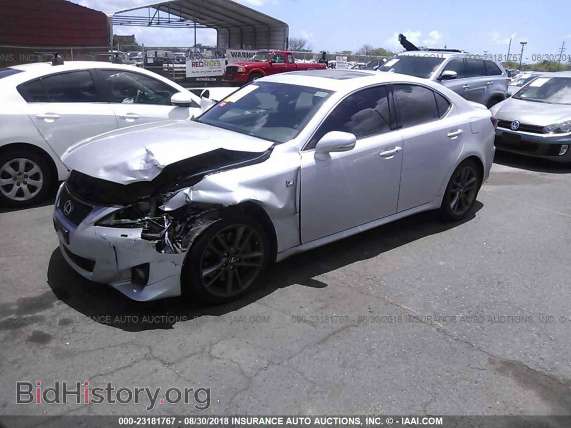 2011 Lexus Is - VIN: JTHBE5C25B5027140 - Фото 2