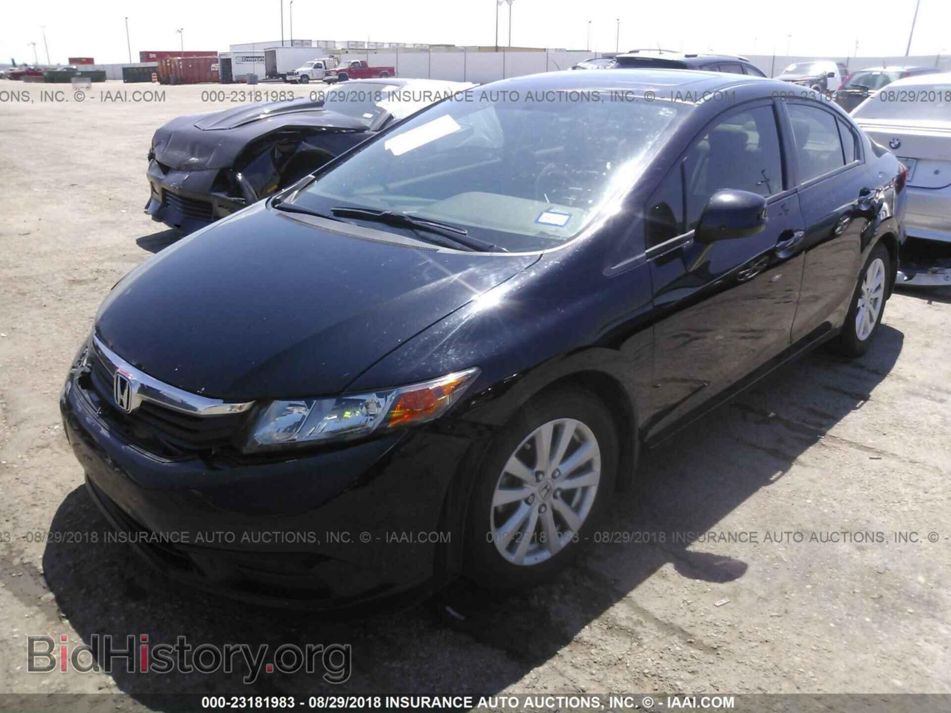 2012 Honda Civic - VIN: 2HGFB2F86CH311737 - Photo 2