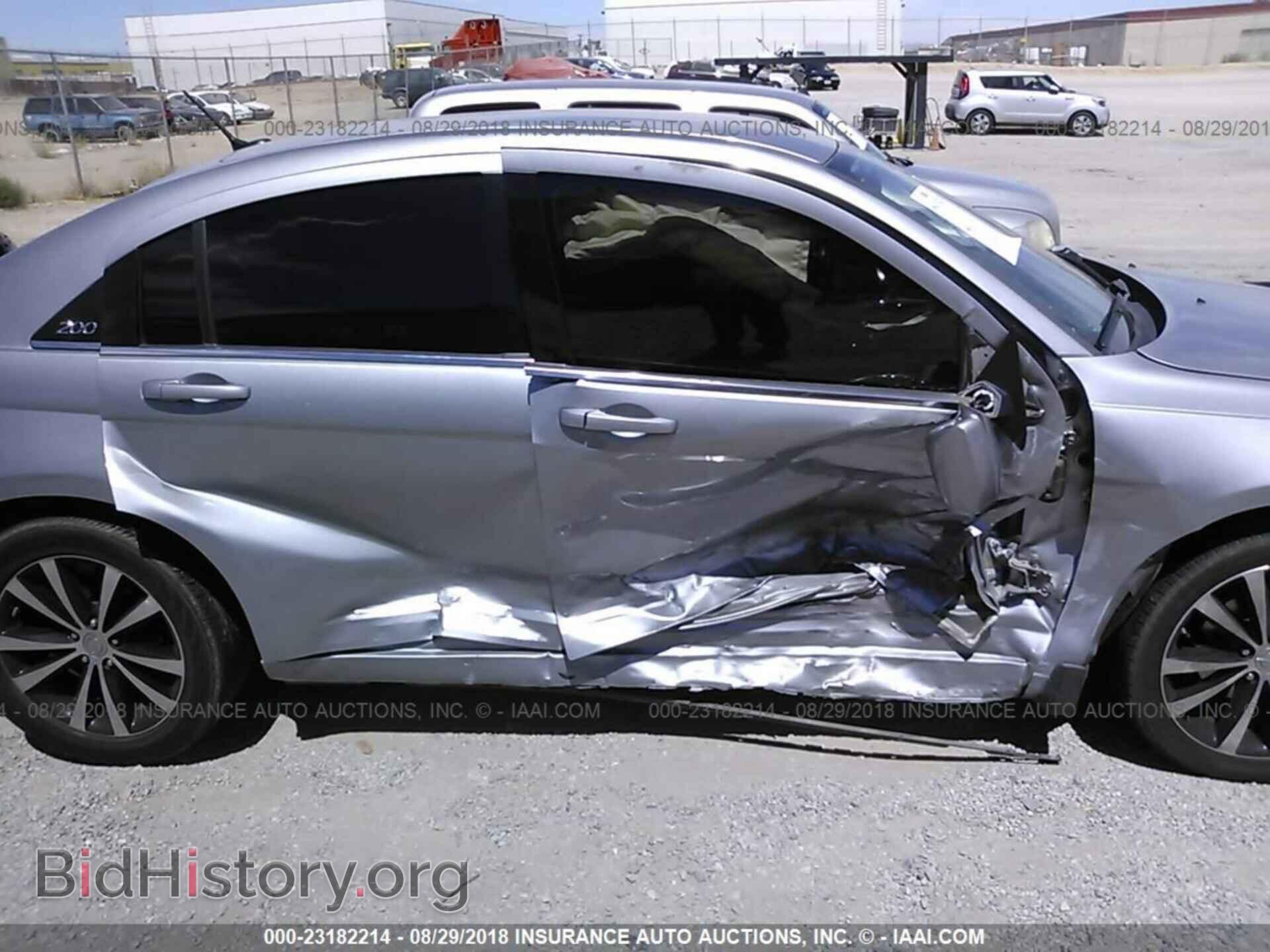 2013 Chrysler 200 - VIN: 1C3CCBBG7DN737011 - Photo 6