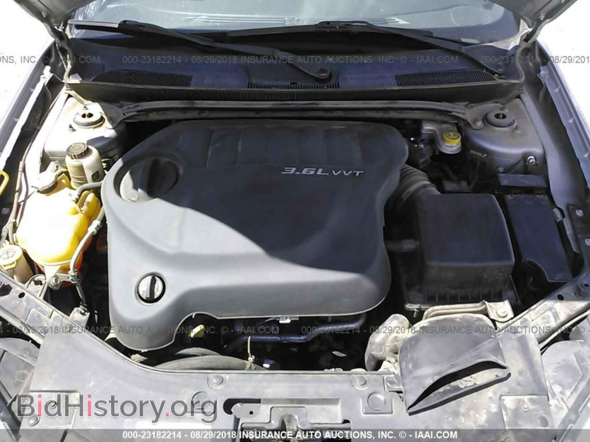 2013 Chrysler 200 - VIN: 1C3CCBBG7DN737011 - Photo 10