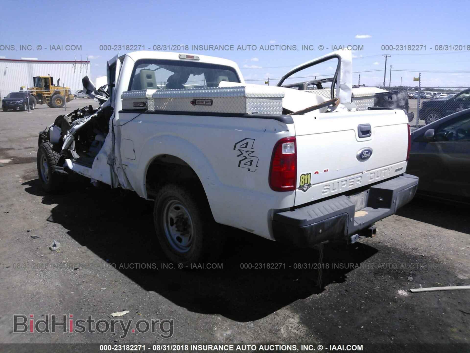 2015 Ford F250 - VIN: 1FT7X2B6XFEA99882 - Фото 3