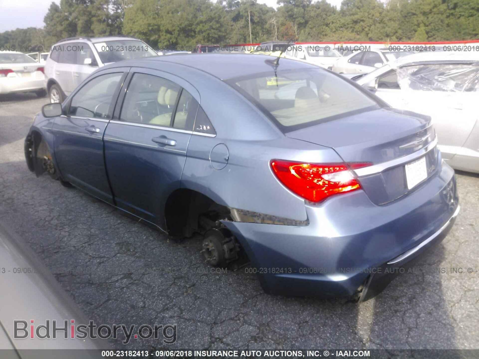 2011 Chrysler 200 - VIN: 1C3BC1FB6BN606539 - Photo 3