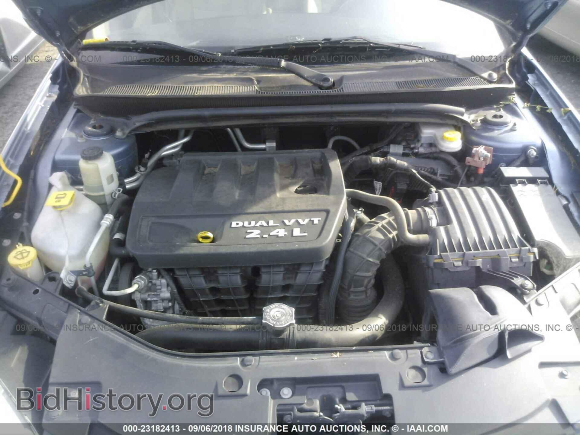 2011 Chrysler 200 - VIN: 1C3BC1FB6BN606539 - Photo 10