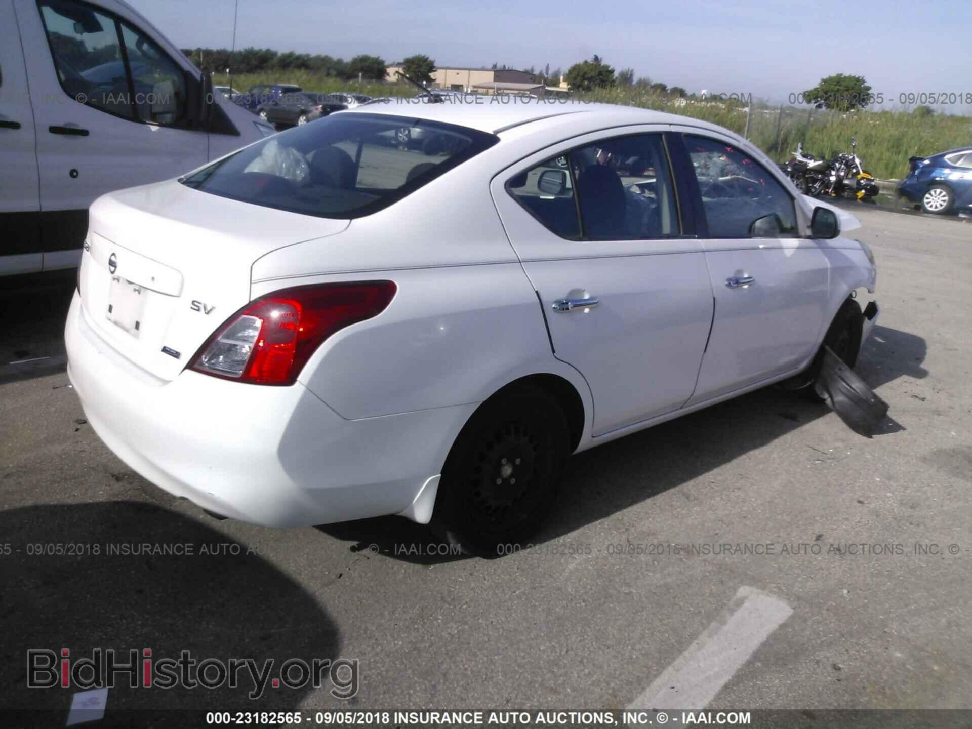 2012 Nissan Versa - VIN: 3N1CN7AP3CL834566 - Фото 4