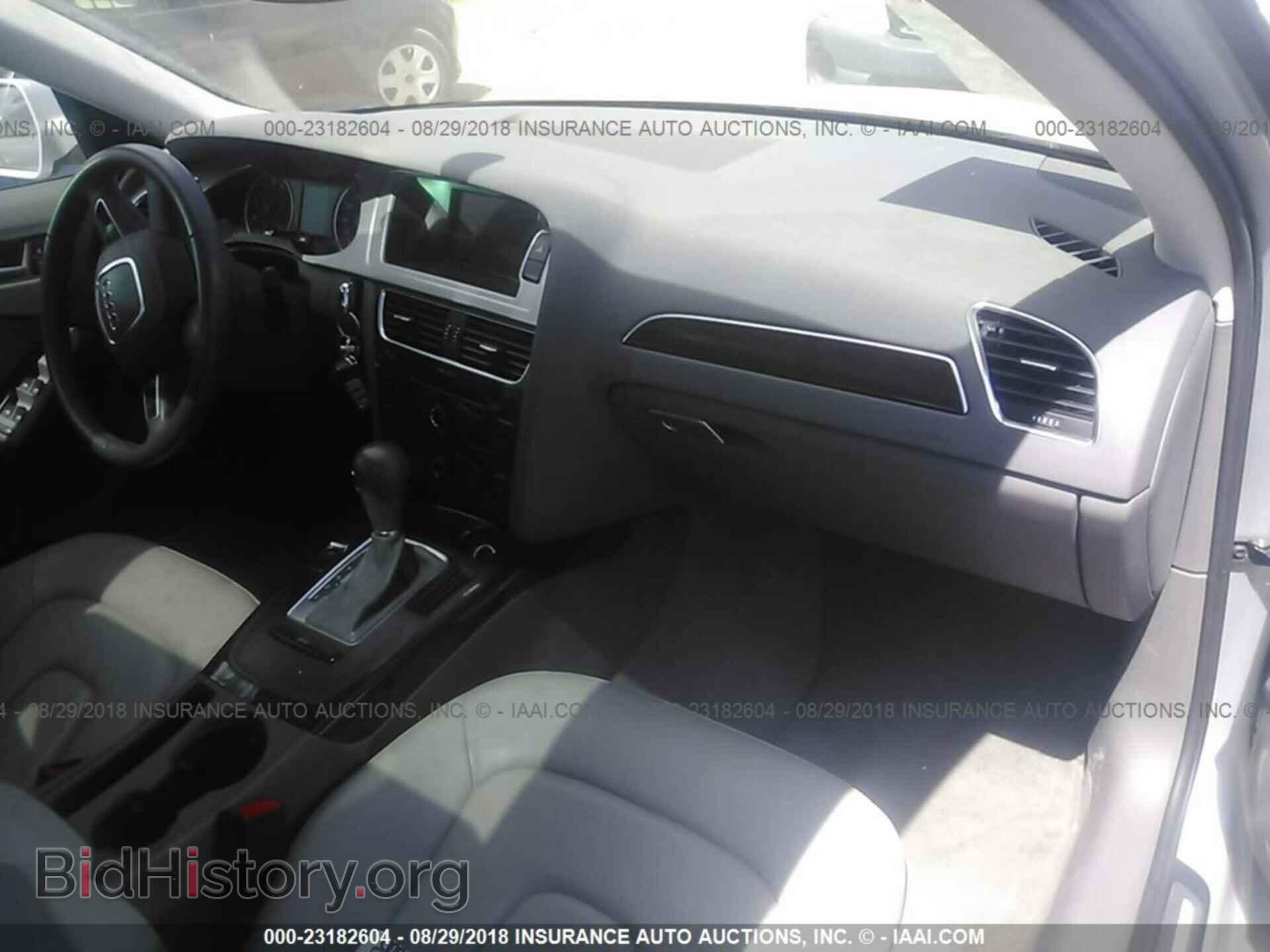 2012 Audi A4 - VIN: WAUAFAFL0CA116000 - Фото 5