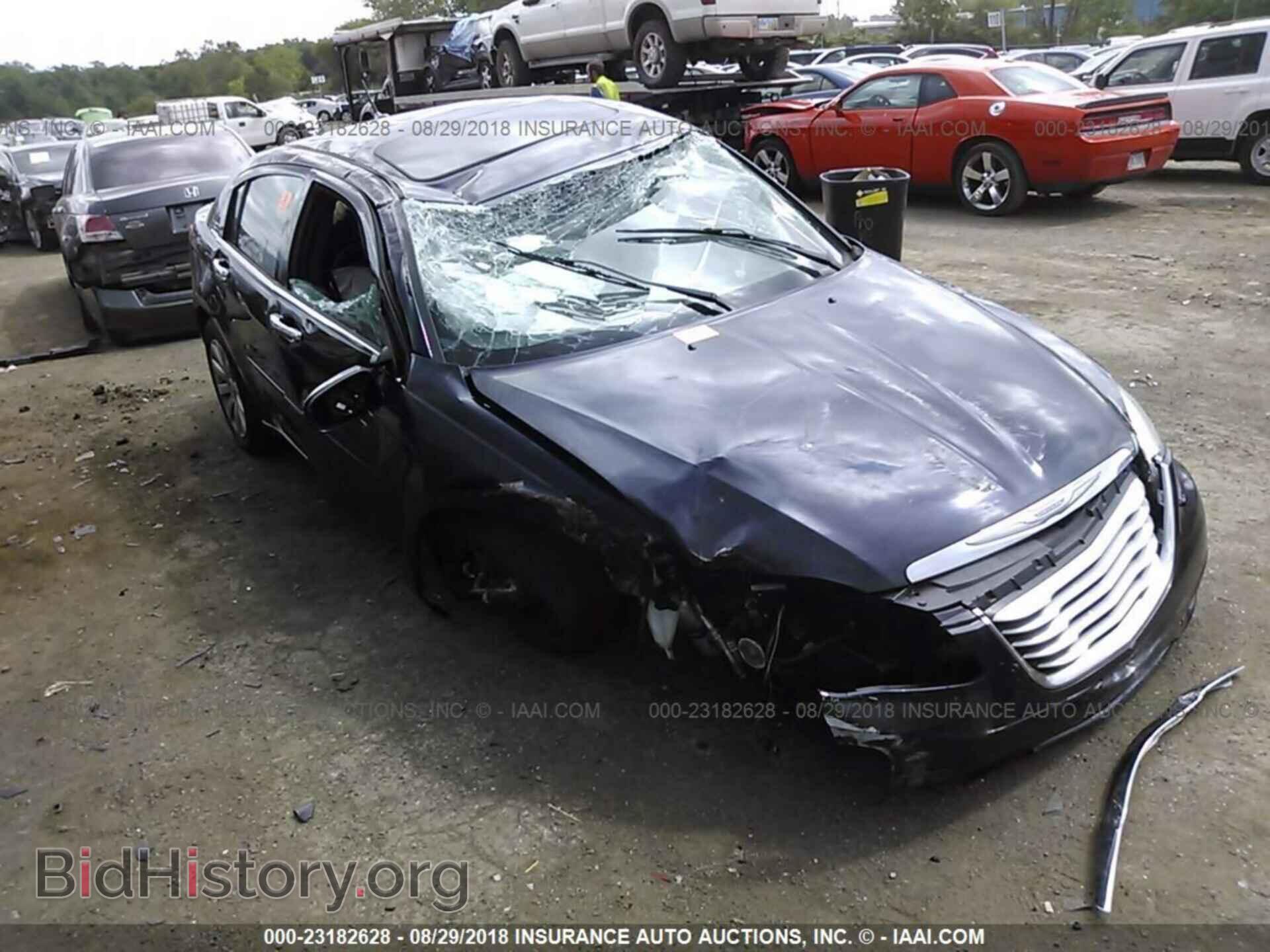 Фотография 1C3CCBBB6CN203422 - Chrysler 200 2012