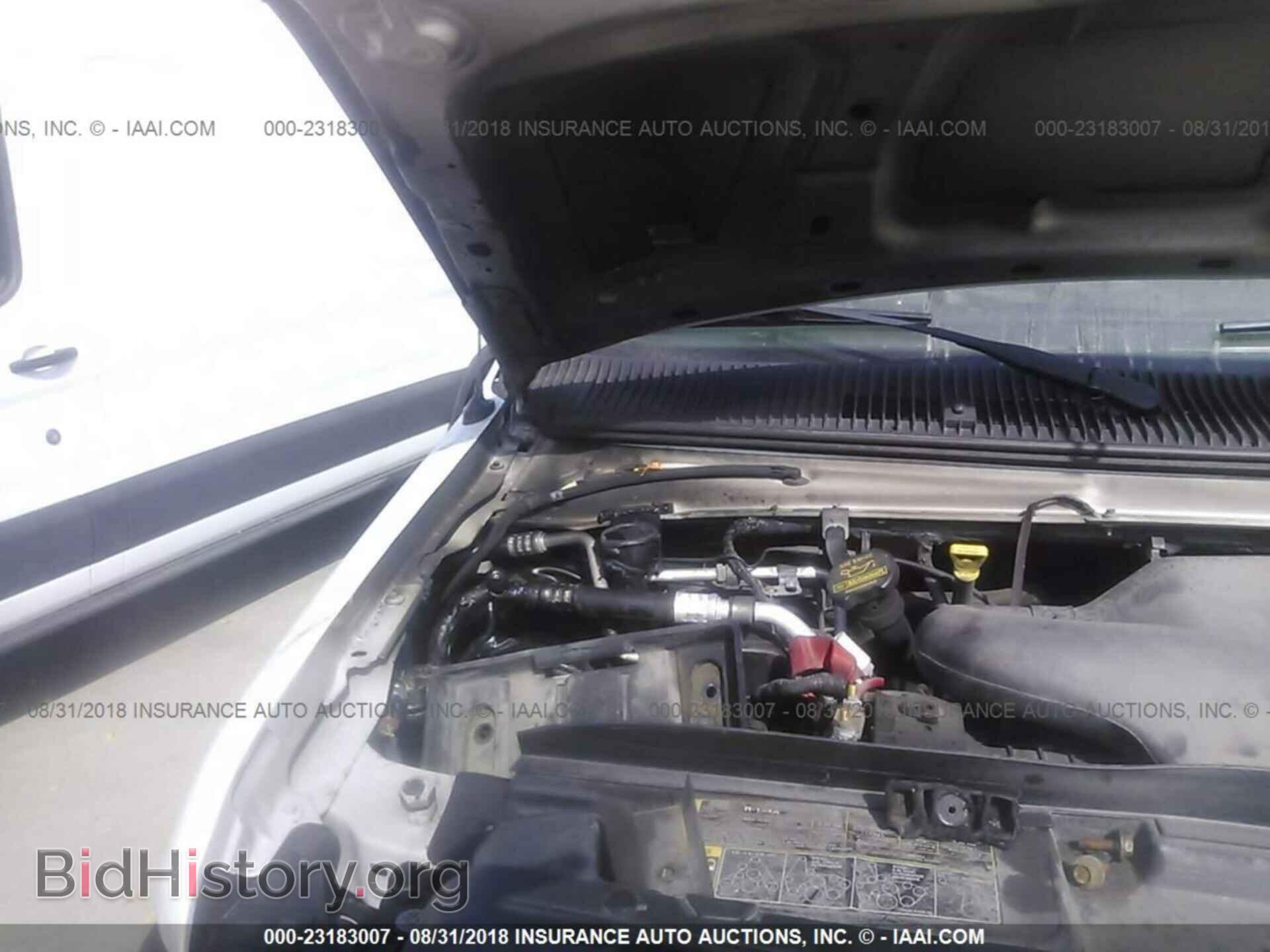 2011 Ford Econoline - VIN: 1FTNE1EW0BDA34218 - Фото 6
