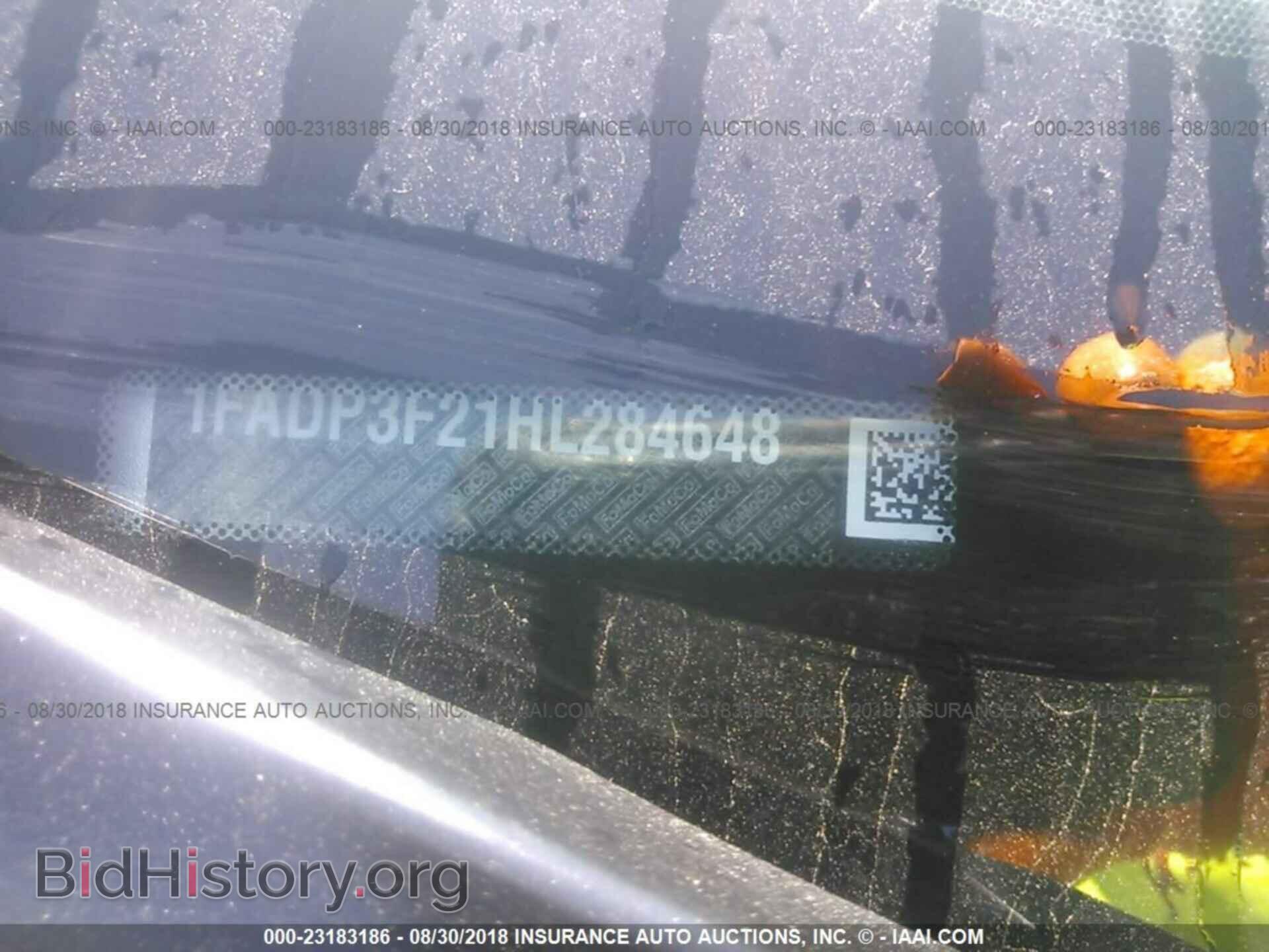 2017 Ford Focus - VIN: 1FADP3F21HL284648 - Photo 9