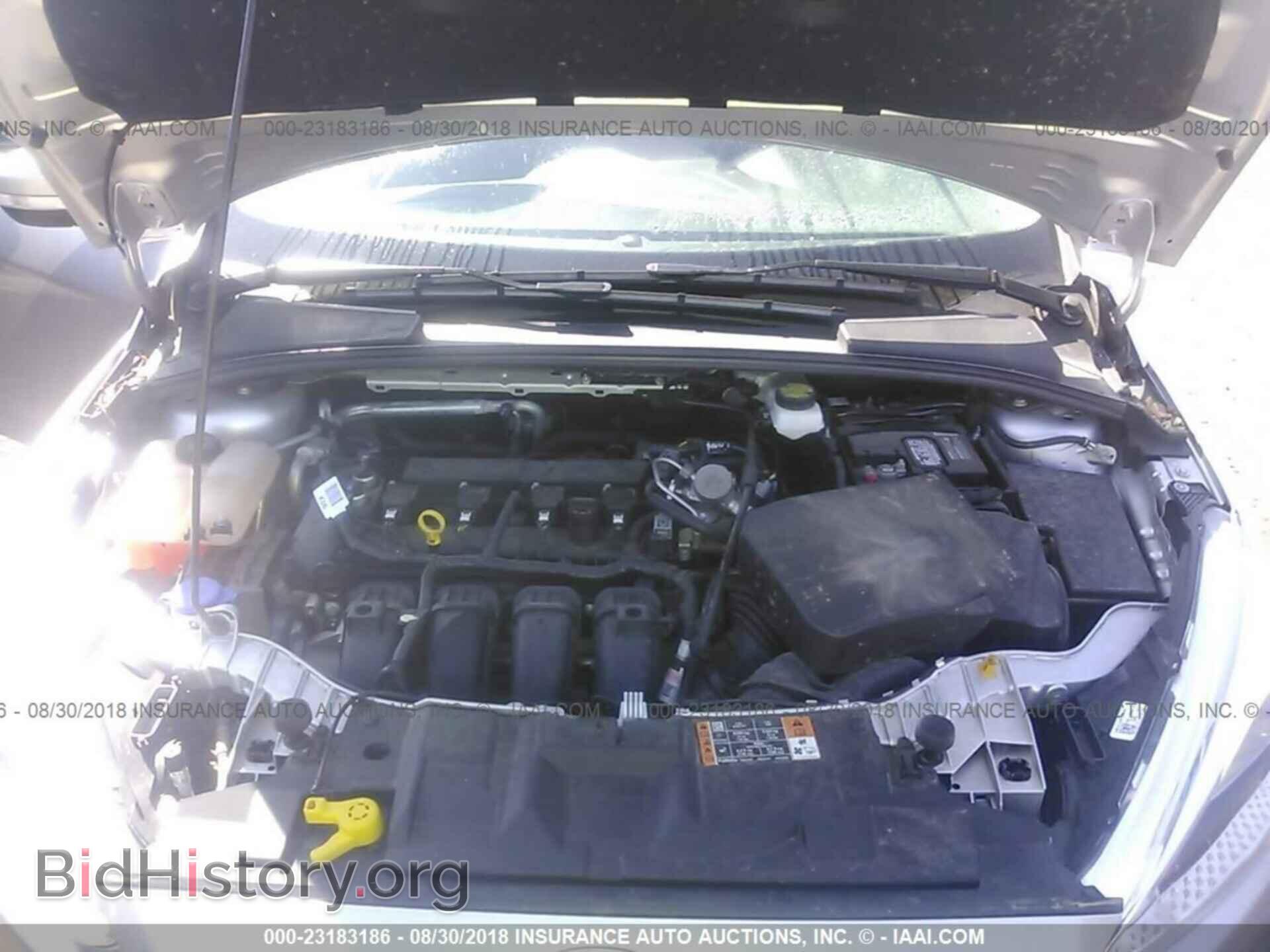 2017 Ford Focus - VIN: 1FADP3F21HL284648 - Photo 10
