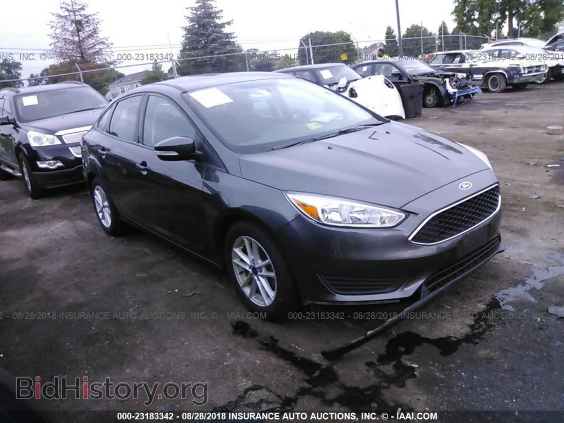 Photo 1FADP3F28HL267457 - Ford Focus 2017