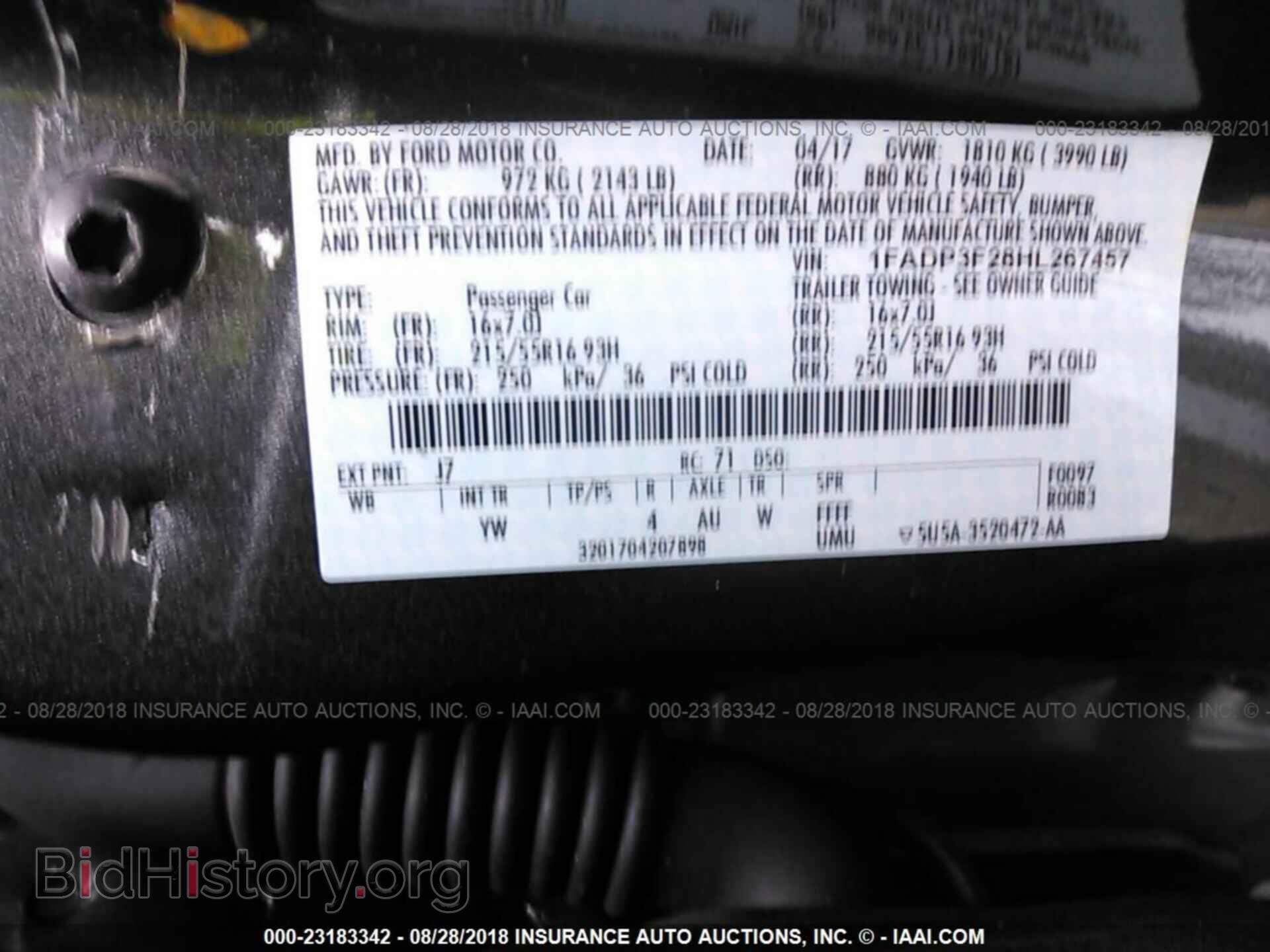 2017 Ford Focus - VIN: 1FADP3F28HL267457 - Photo 9
