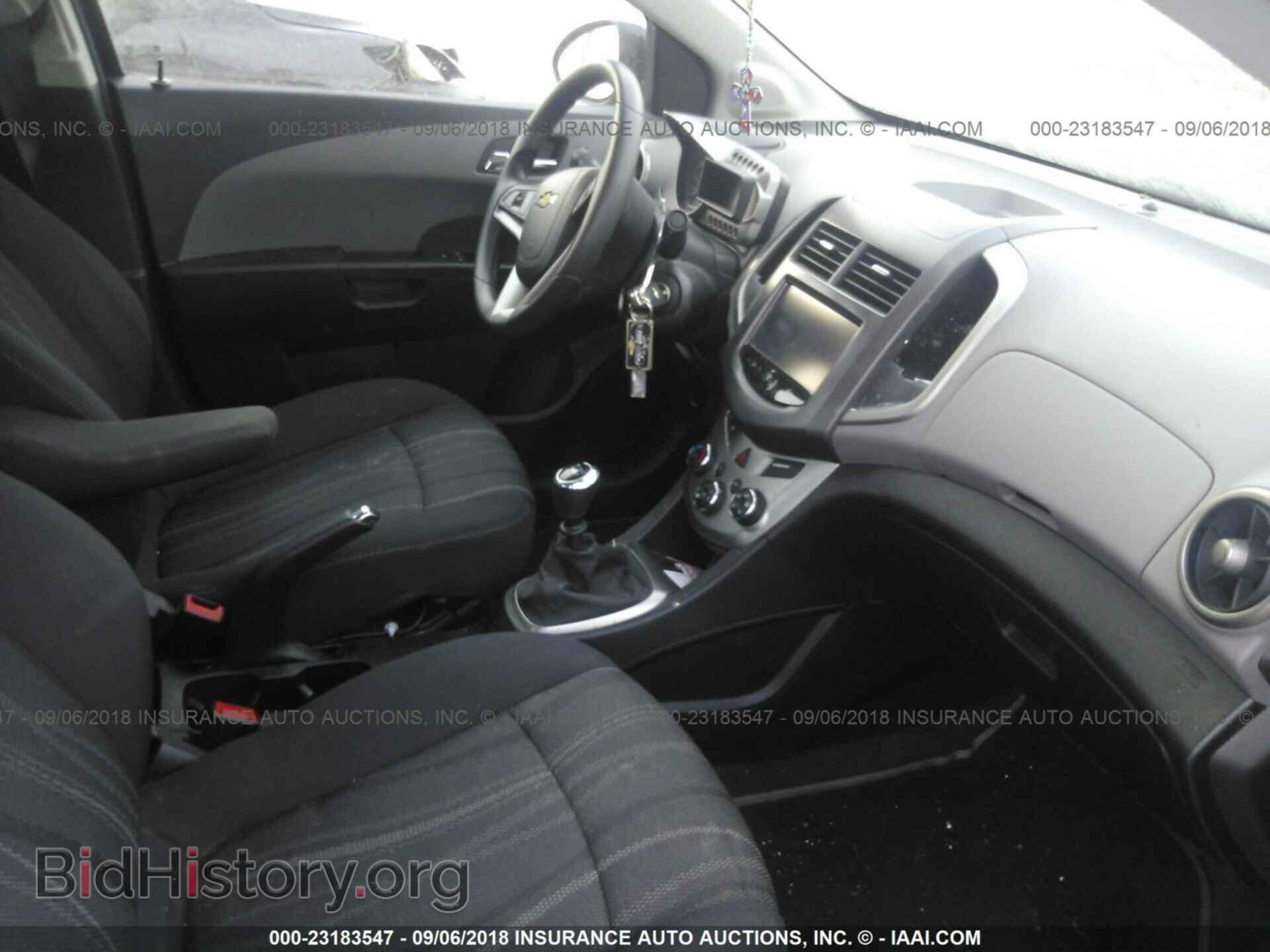 2015 Chevrolet Sonic - VIN: 1G1JD5SH1F4209167 - Фото 5
