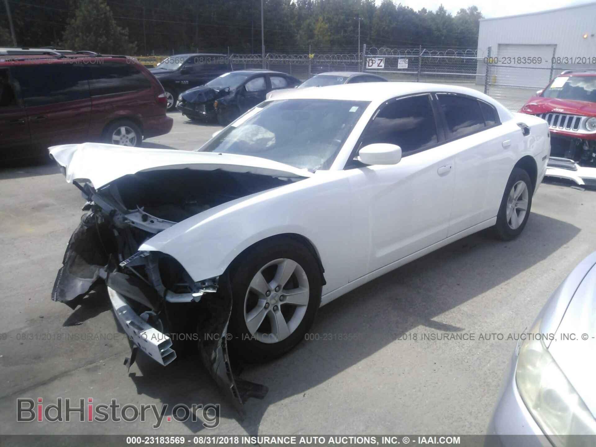 2014 Dodge CHARGER (VIN 2C3CDXBG7EH108191) — photo 2 of 10