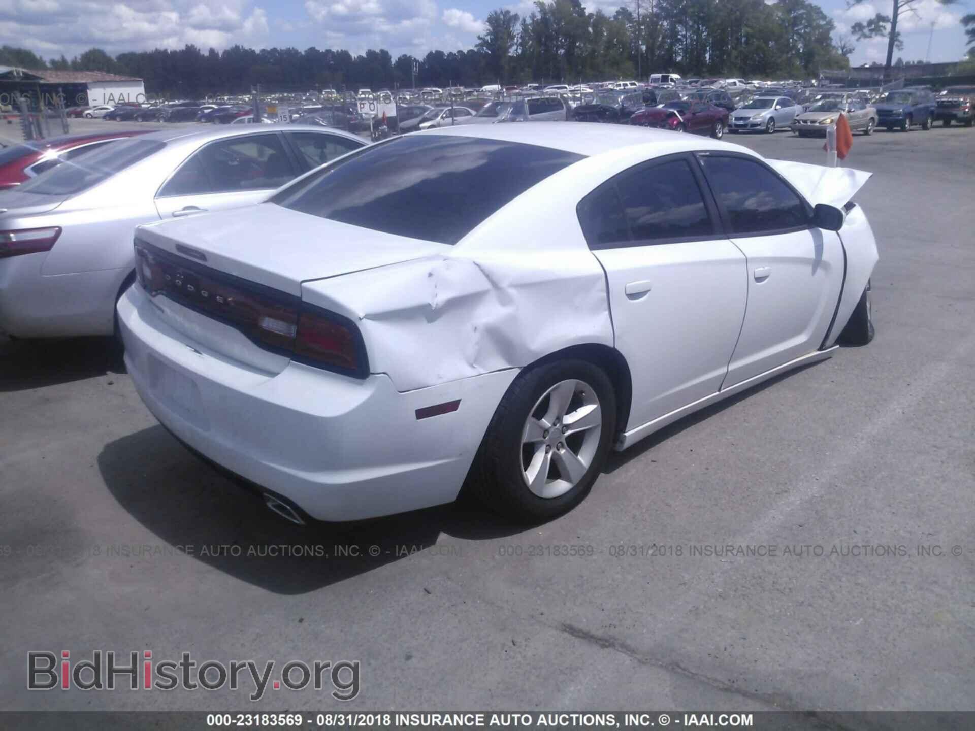2014 Dodge CHARGER (VIN 2C3CDXBG7EH108191) — photo 4 of 10