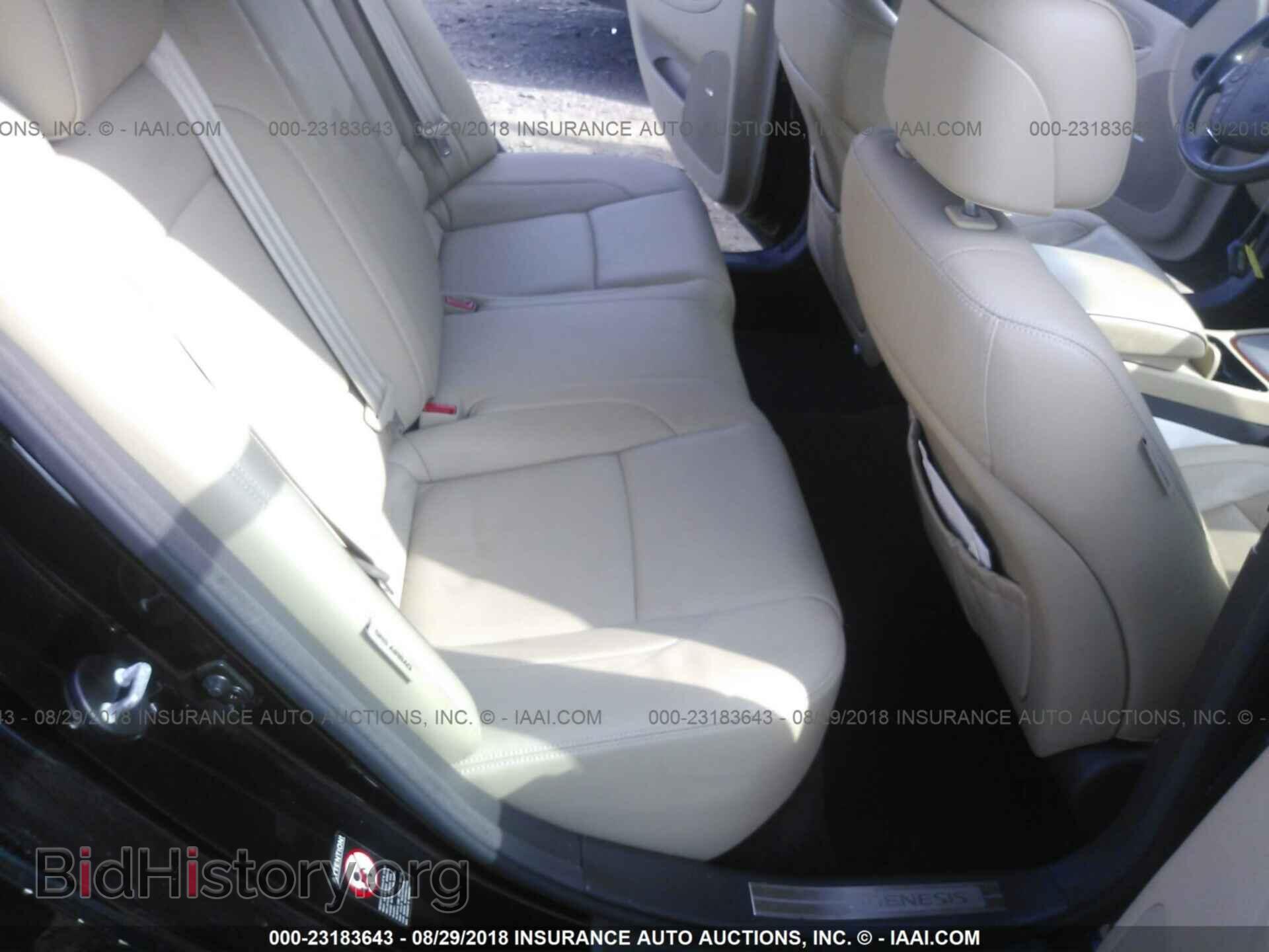 2013 Hyundai Genesis - VIN: KMHGC4DD9DU225263 - Фото 8