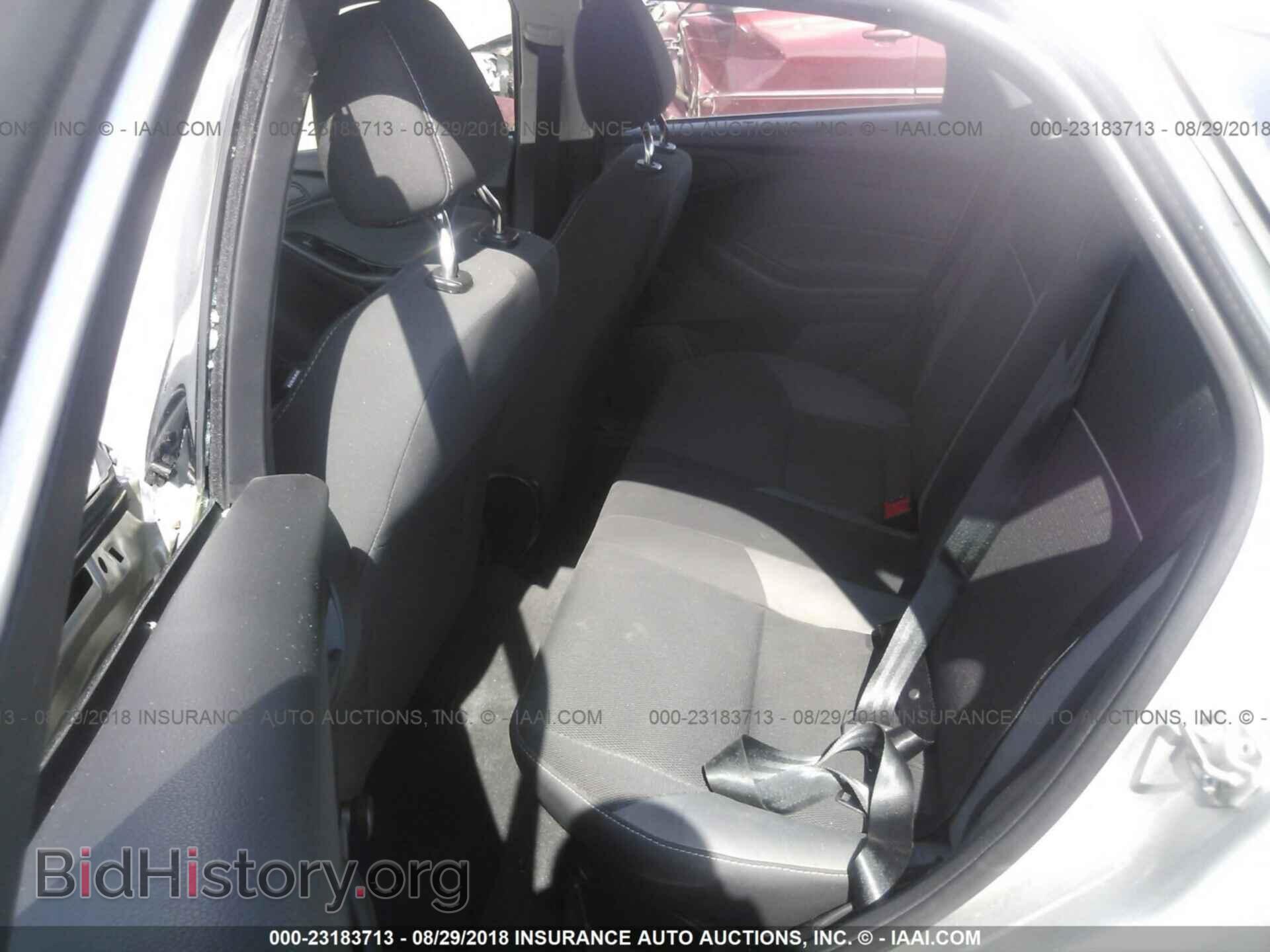 2014 Ford Focus - VIN: 1FADP3E23EL129211 - Фото 8