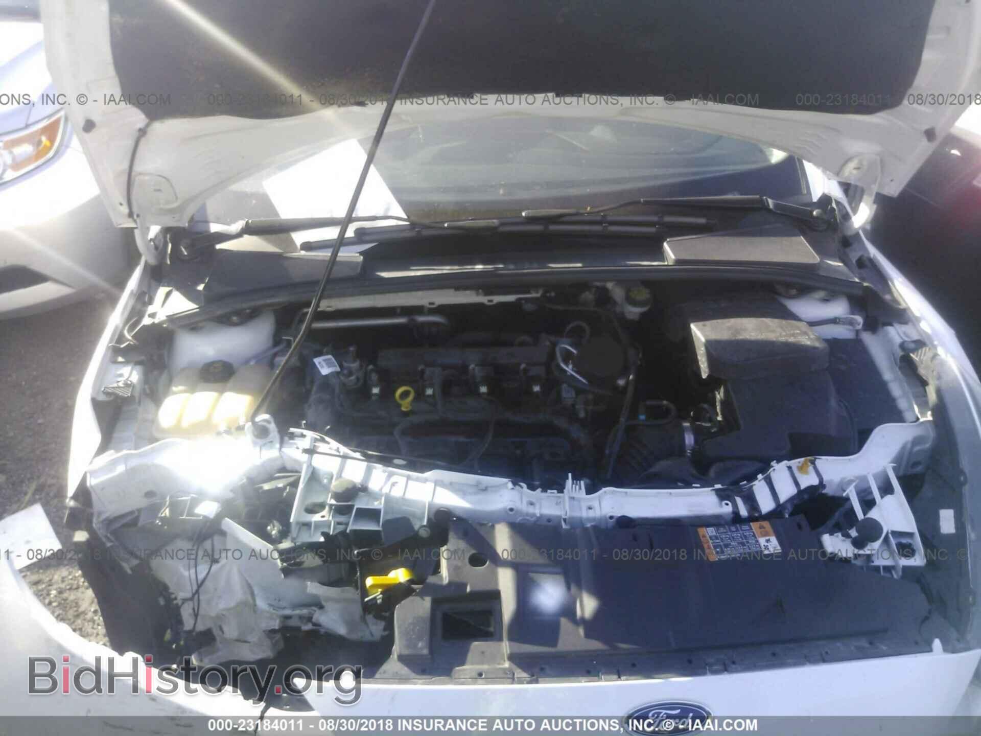 2016 Ford Focus - VIN: 1FADP3K23GL266558 - Photo 10