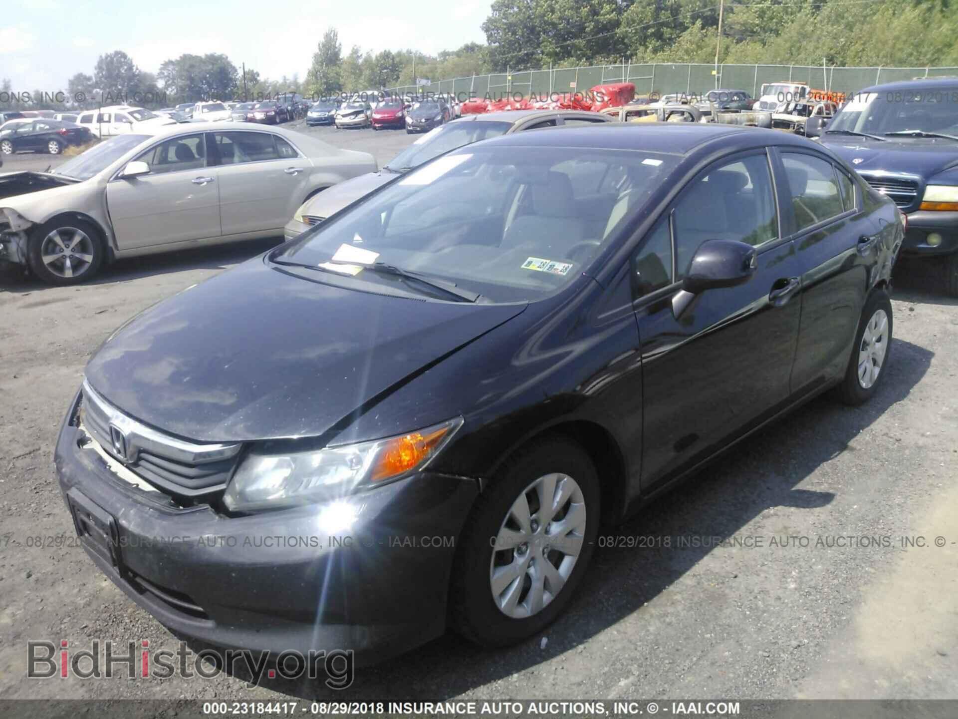 2012 Honda Civic - VIN: 19XFB2E56CE052300 - Фото 2